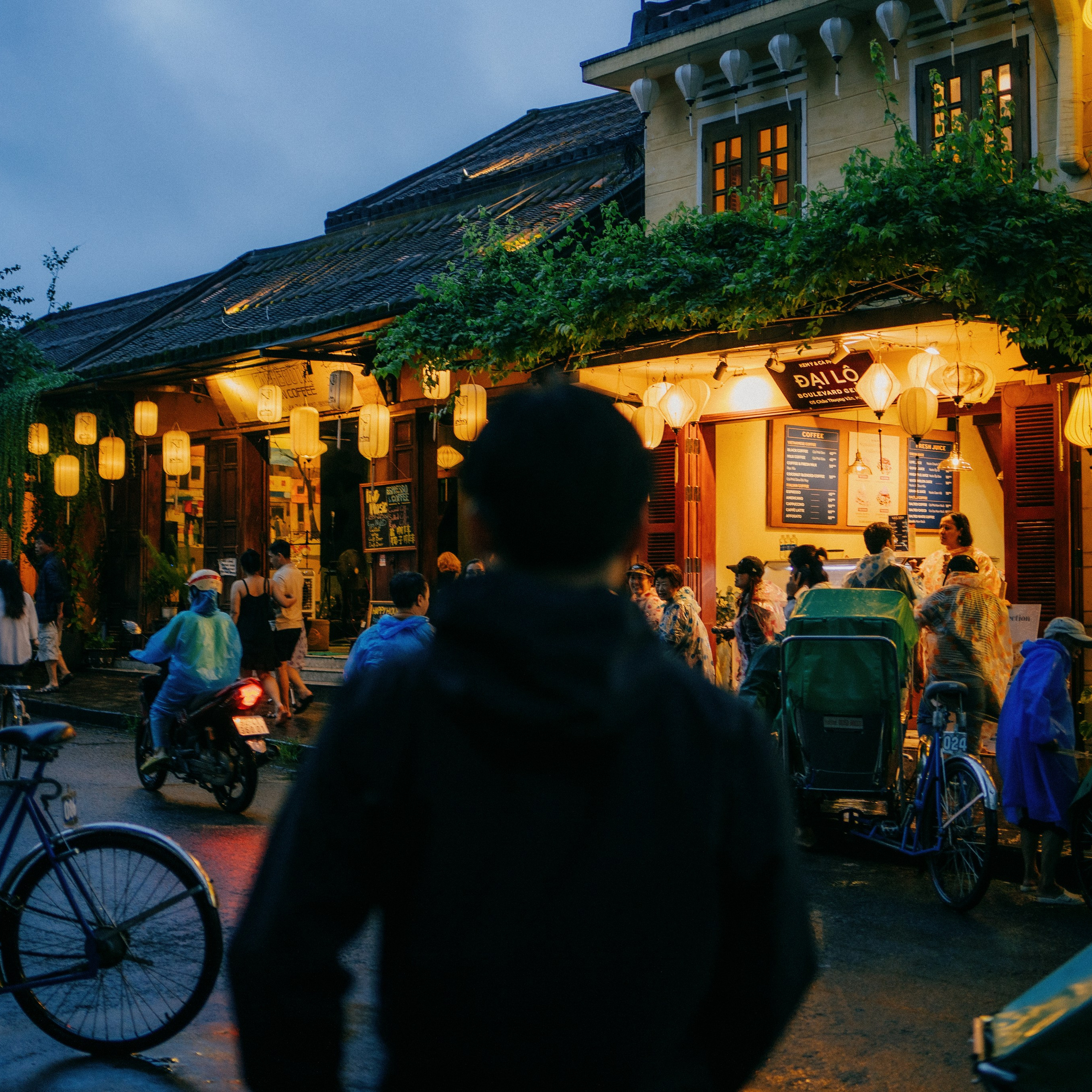 Hoi An. Lifestyle and wedding photographer in Dubai Valeria Kikvidze