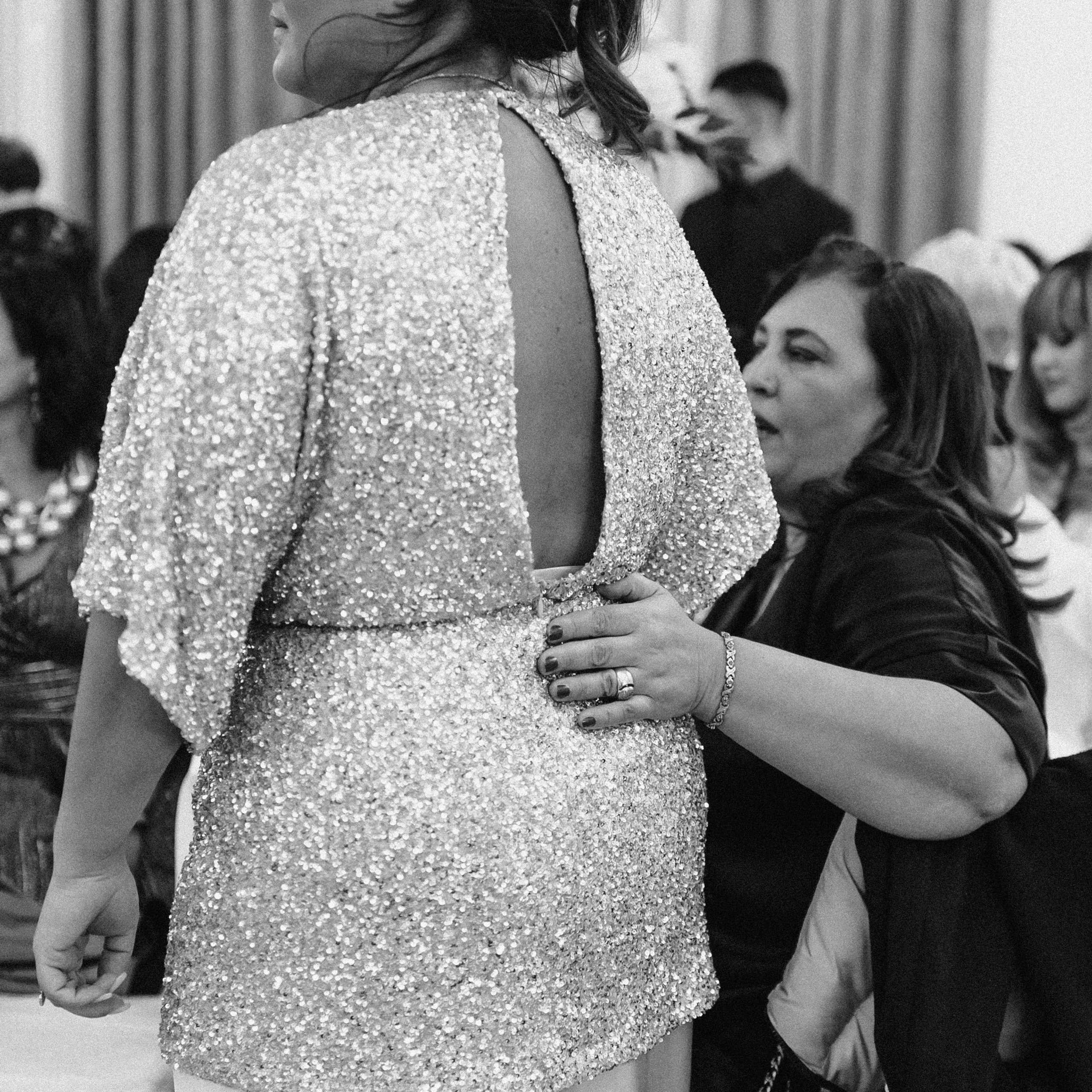 Mari B&W. Lifestyle and wedding photographer in Dubai Valeria Kikvidze