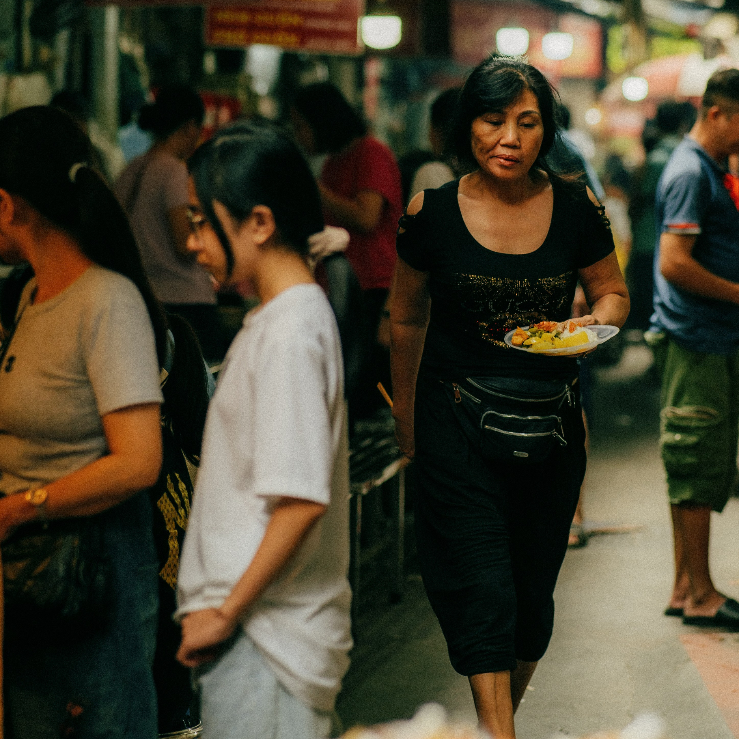 Hanoi. Lifestyle and wedding photographer in Dubai Valeria Kikvidze