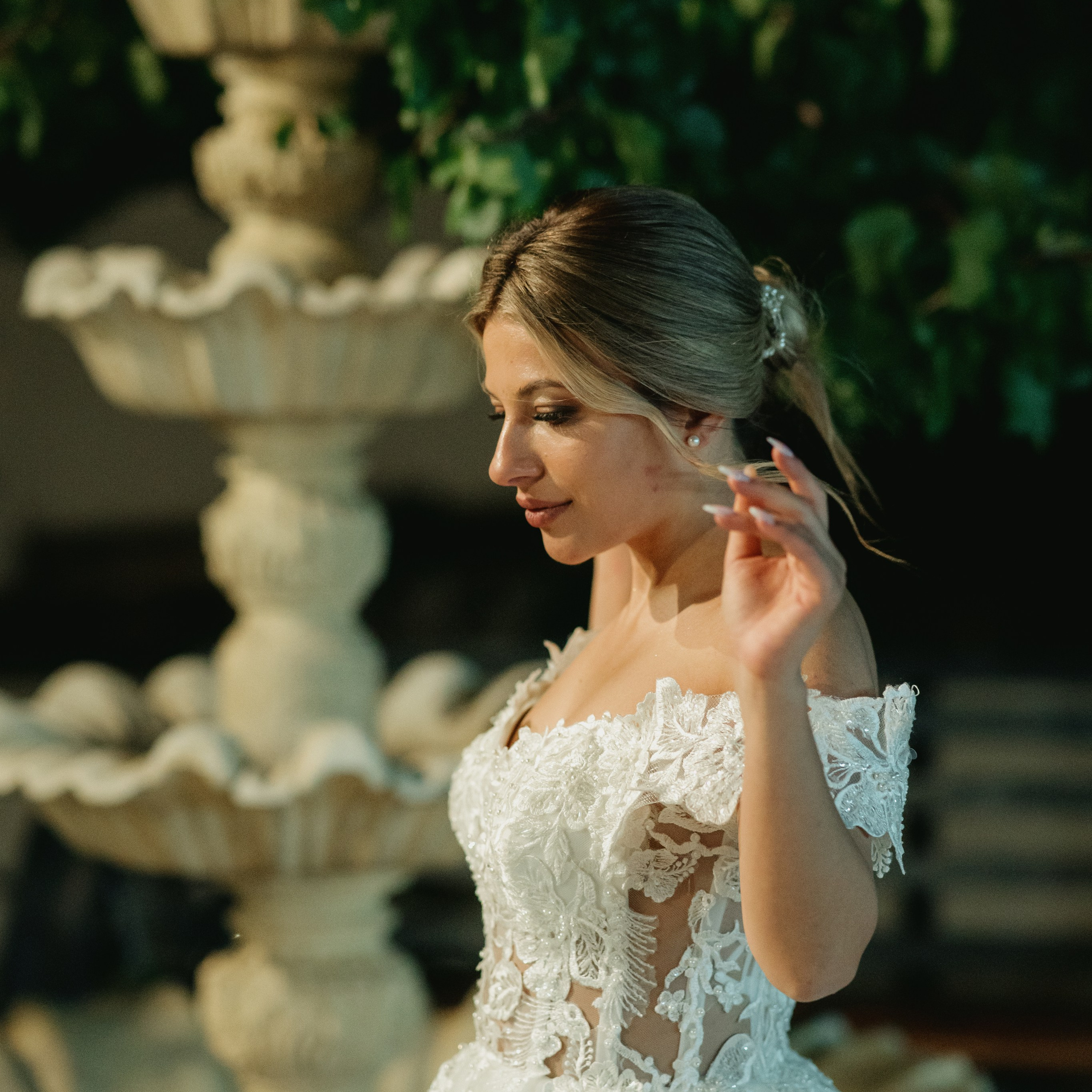 Shining lights. Lifestyle and wedding photographer in Dubai Valeria Kikvidze