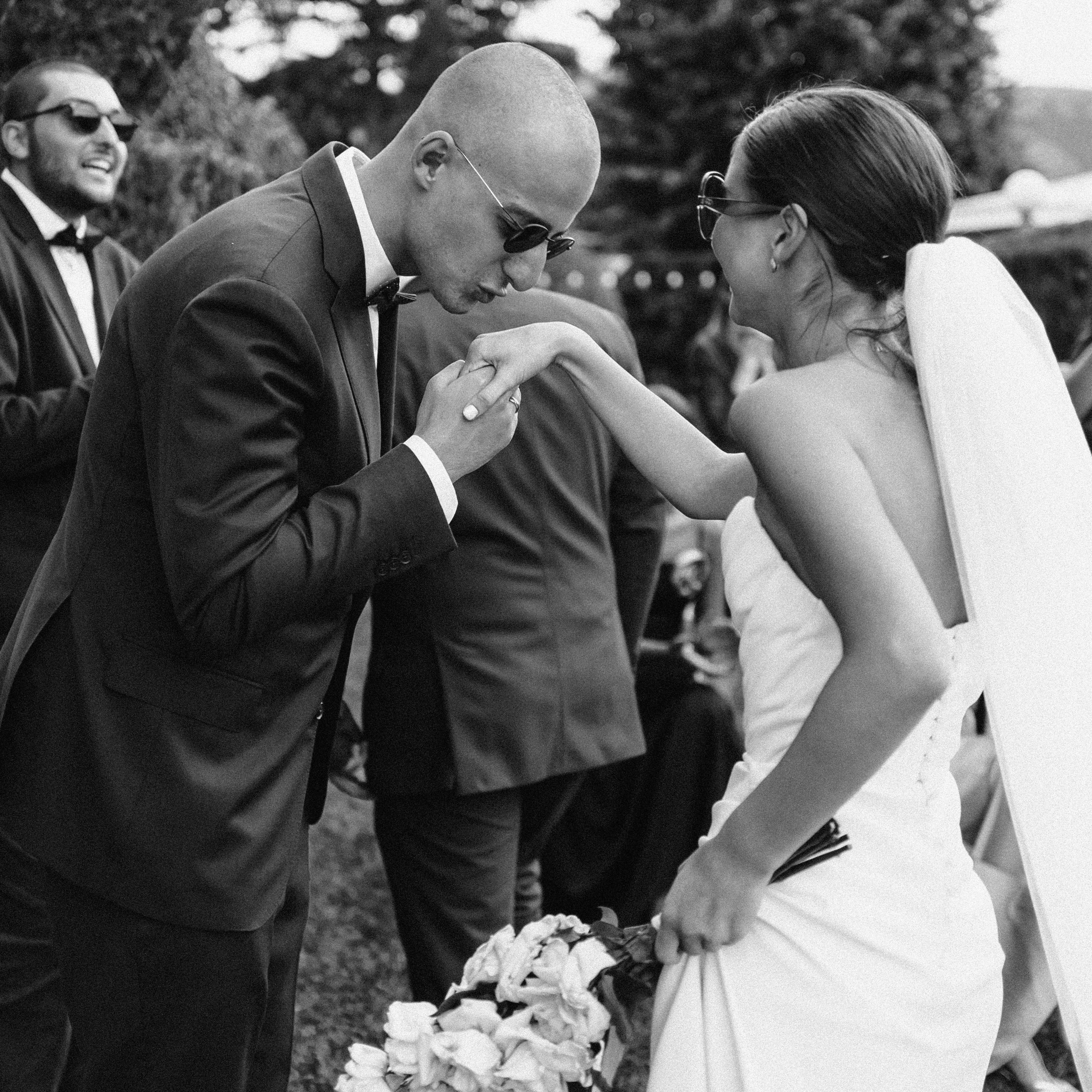 Tata B&W. Lifestyle and wedding photographer in Dubai Valeria Kikvidze