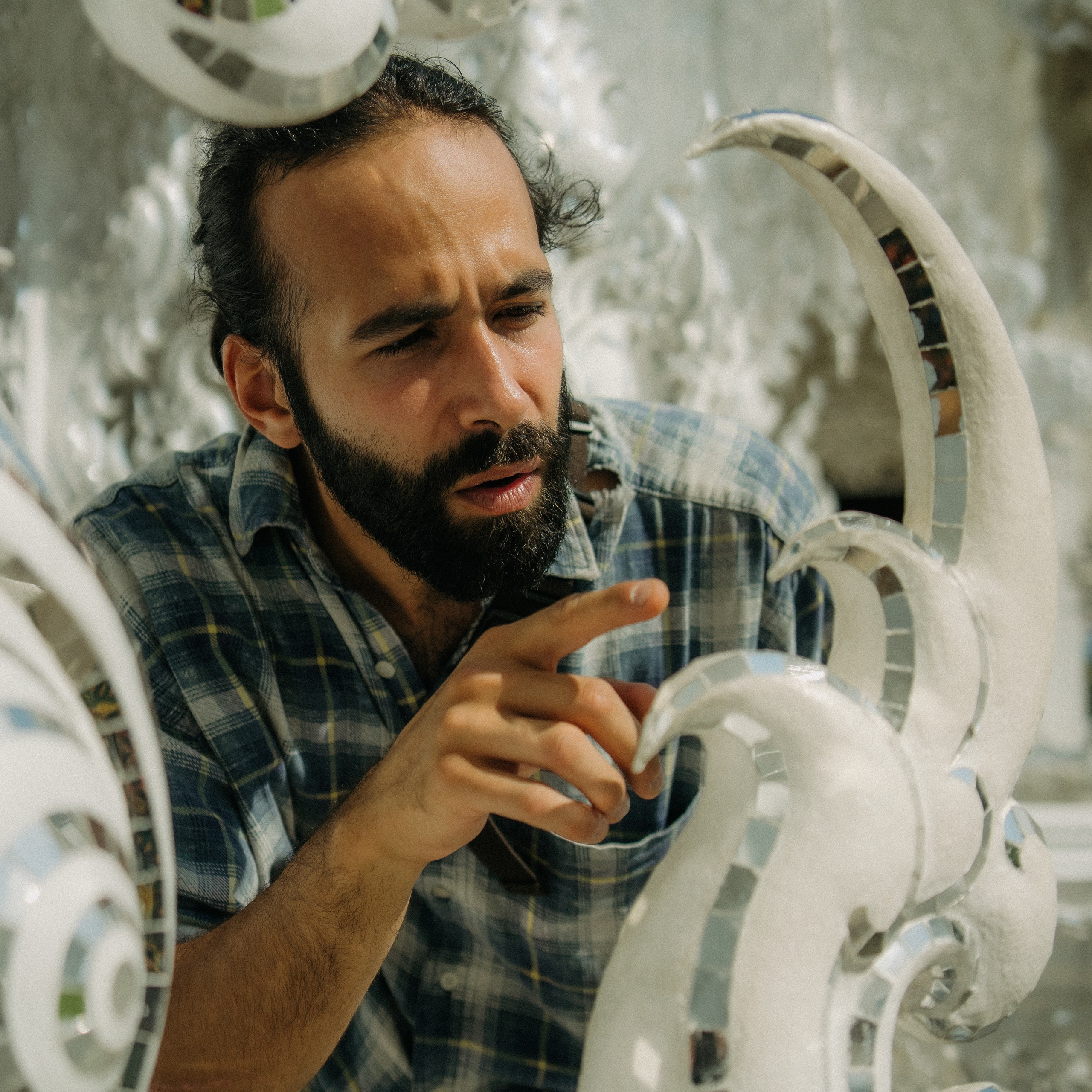 White Temple. Lifestyle and wedding photographer in Dubai Valeria Kikvidze