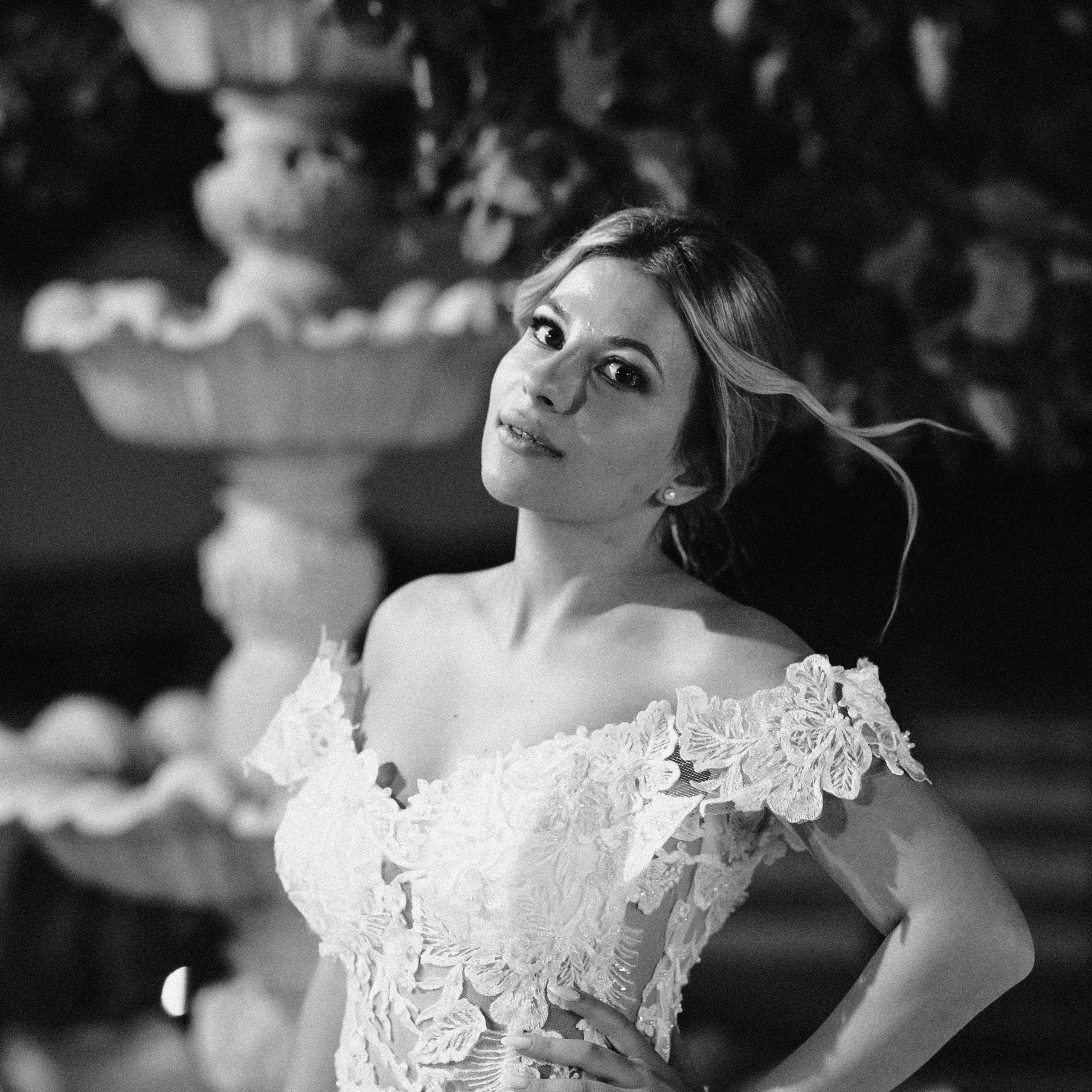 Mari B&W. Lifestyle and wedding photographer in Dubai Valeria Kikvidze