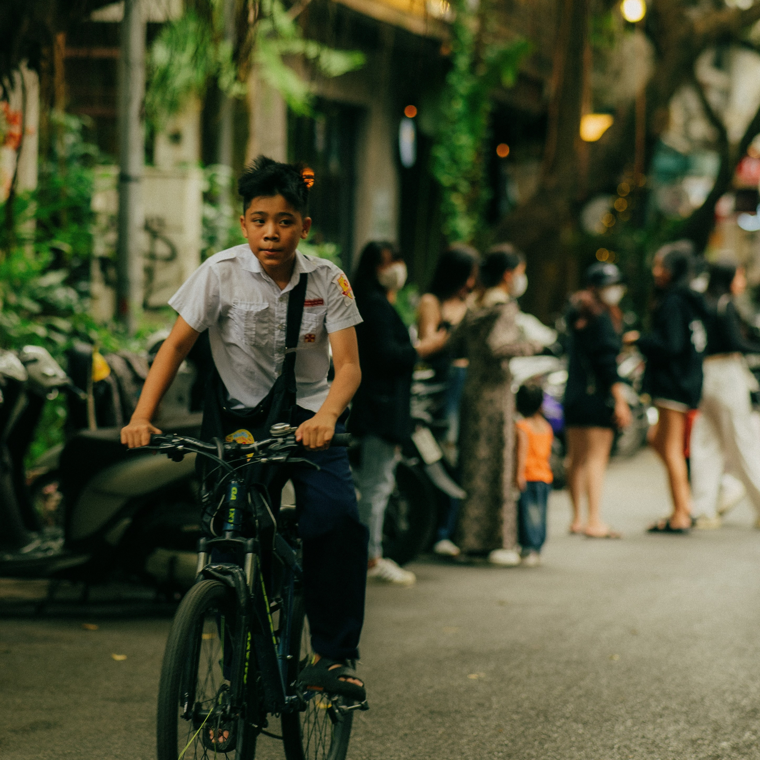 Hanoi. Lifestyle and wedding photographer in Dubai Valeria Kikvidze