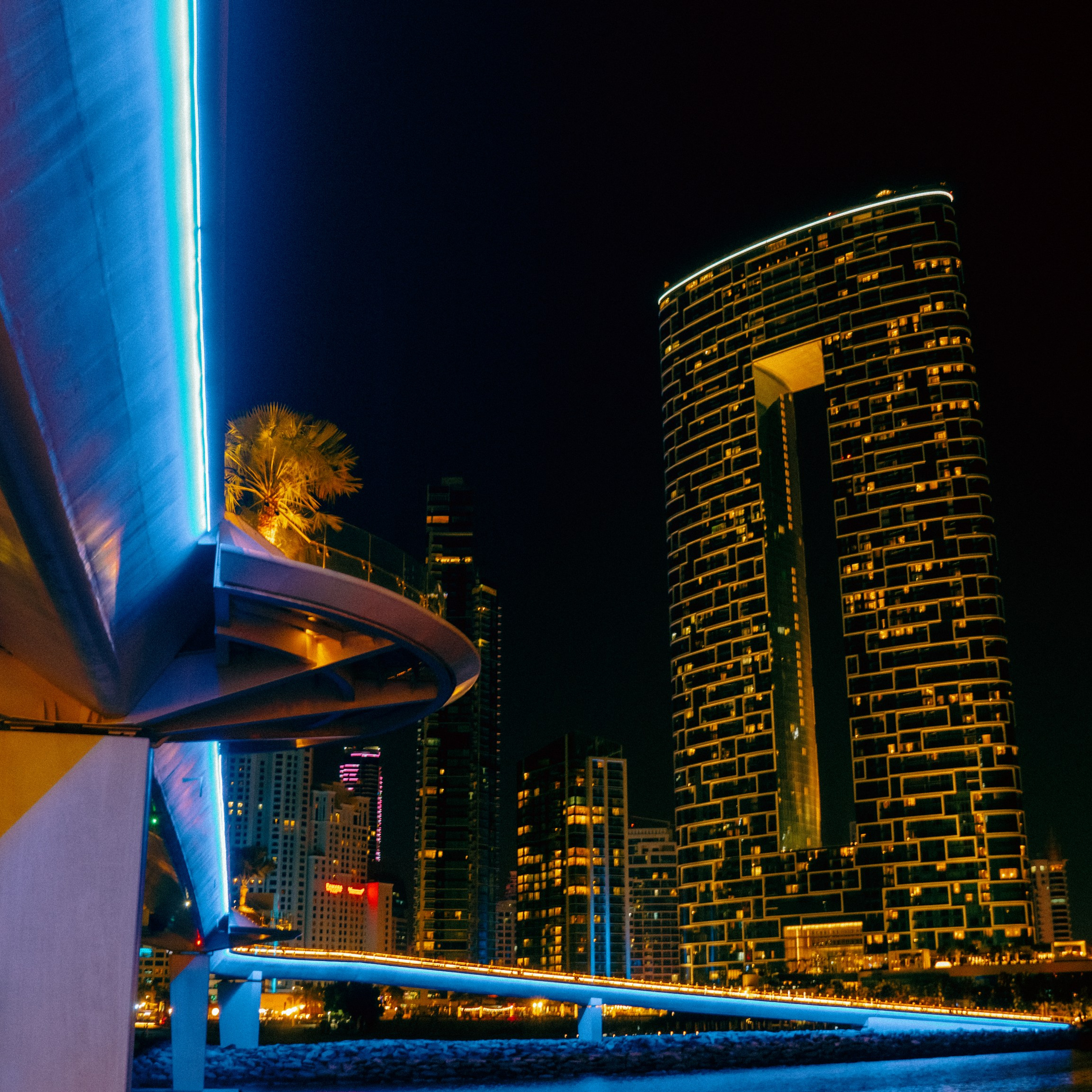 Dubai. Lifestyle and wedding photographer in Dubai Valeria Kikvidze