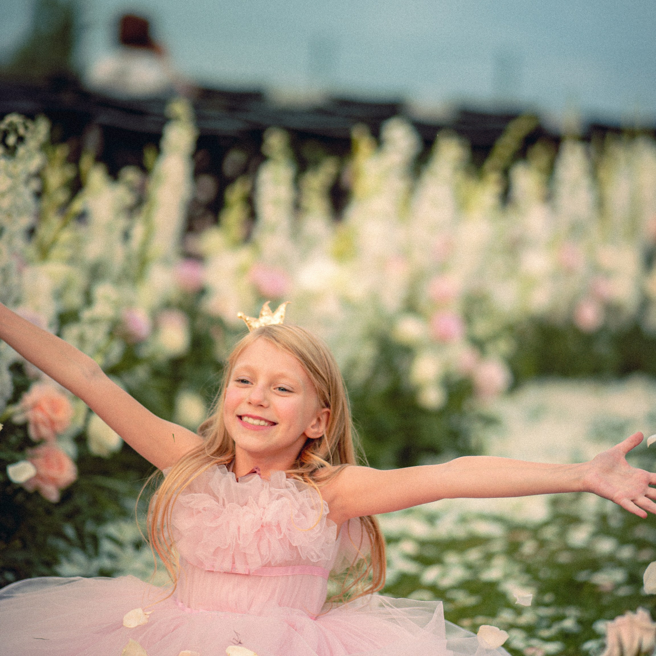 Portra. Lifestyle and wedding photographer in Dubai Valeria Kikvidze