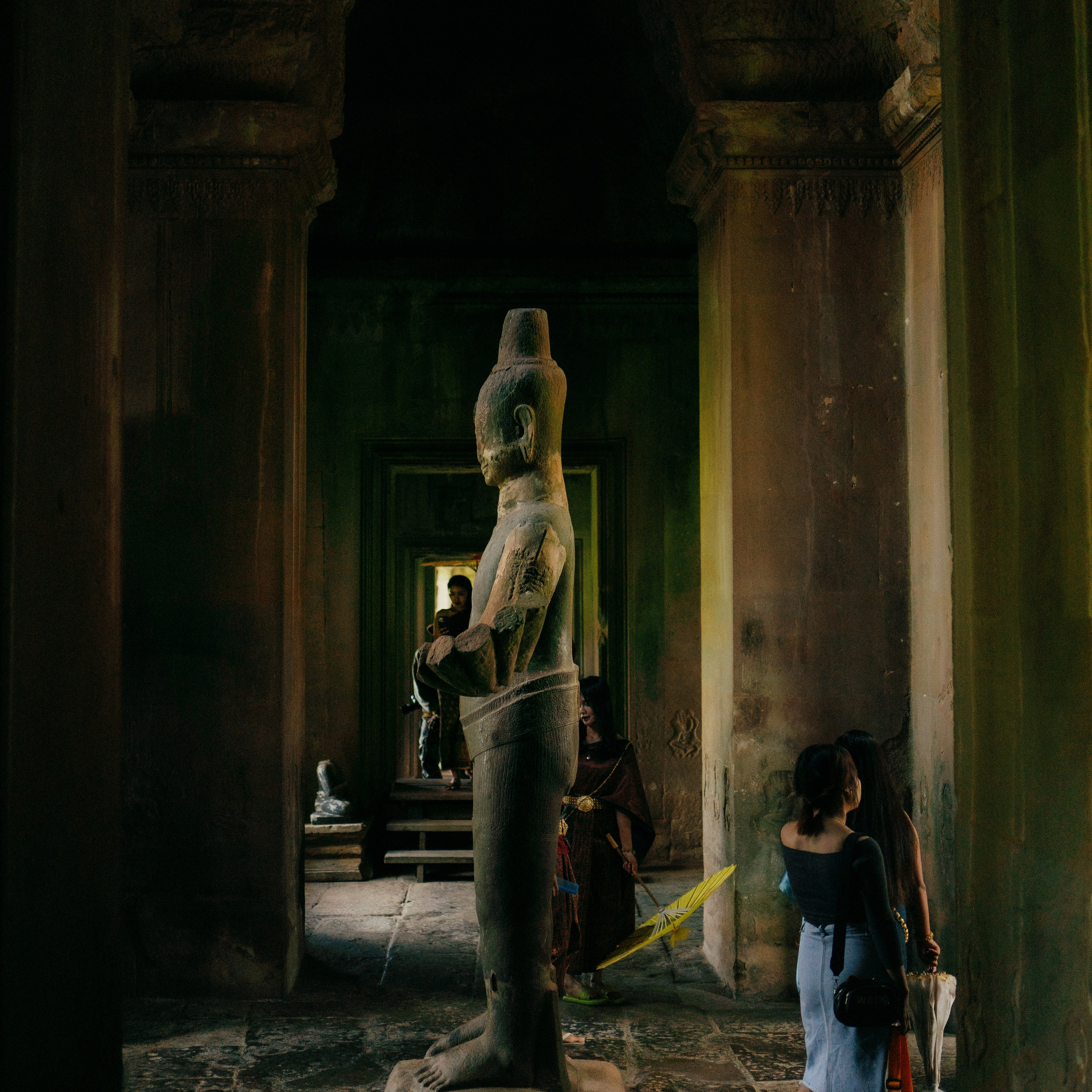 Angkor Wat. Lifestyle and wedding photographer in Dubai Valeria Kikvidze