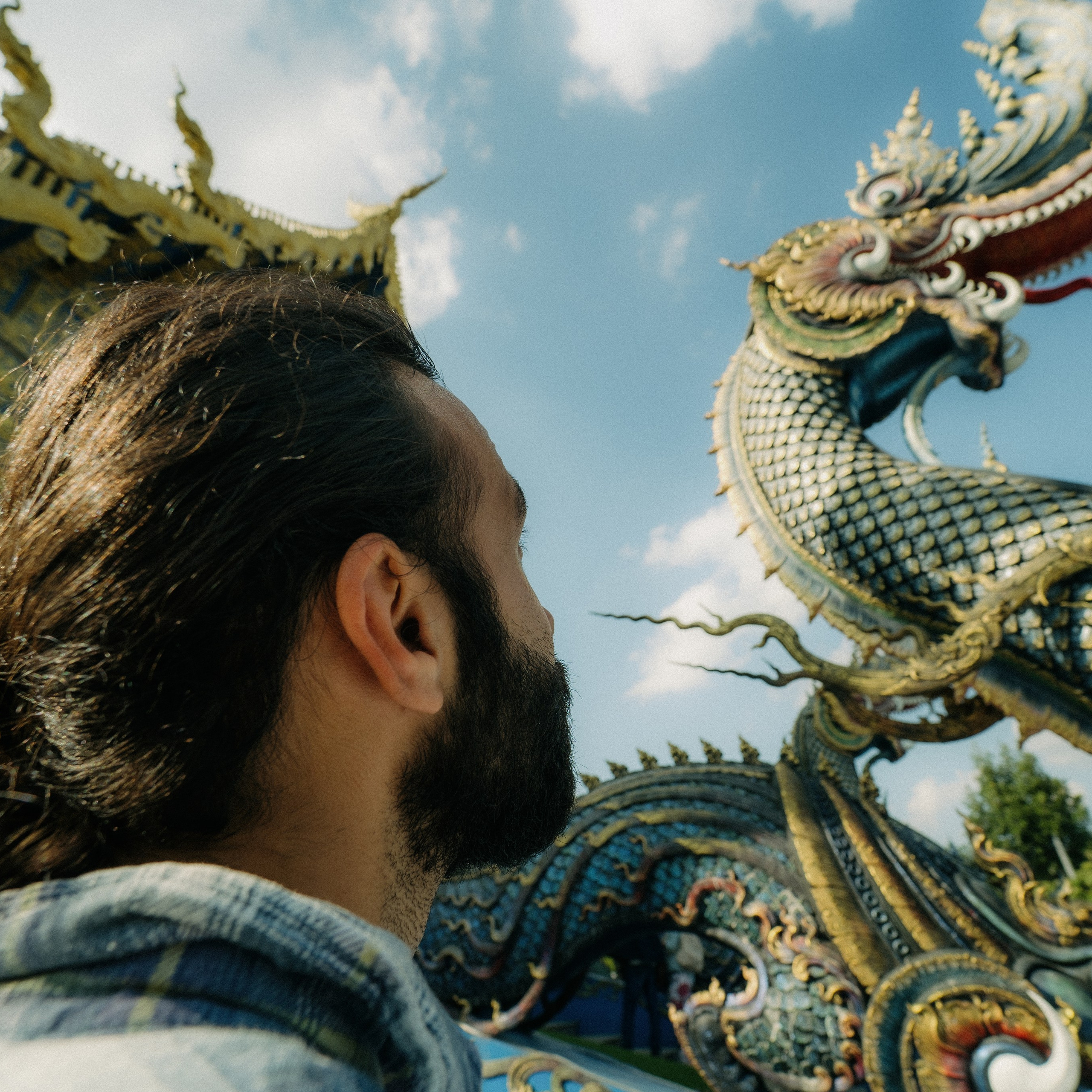 White Temple. Lifestyle and wedding photographer in Dubai Valeria Kikvidze