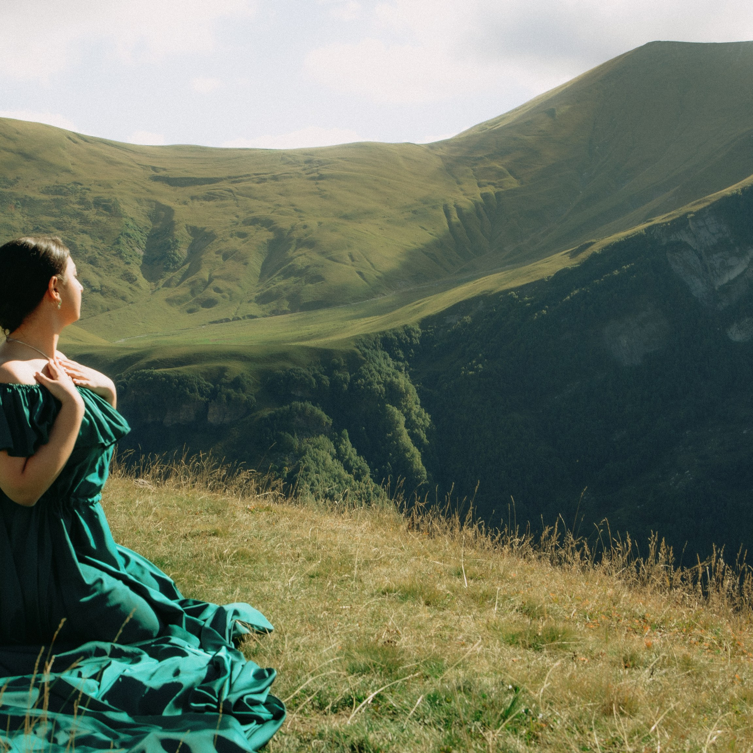 Mountain High. Lifestyle and wedding photographer in Dubai Valeria Kikvidze