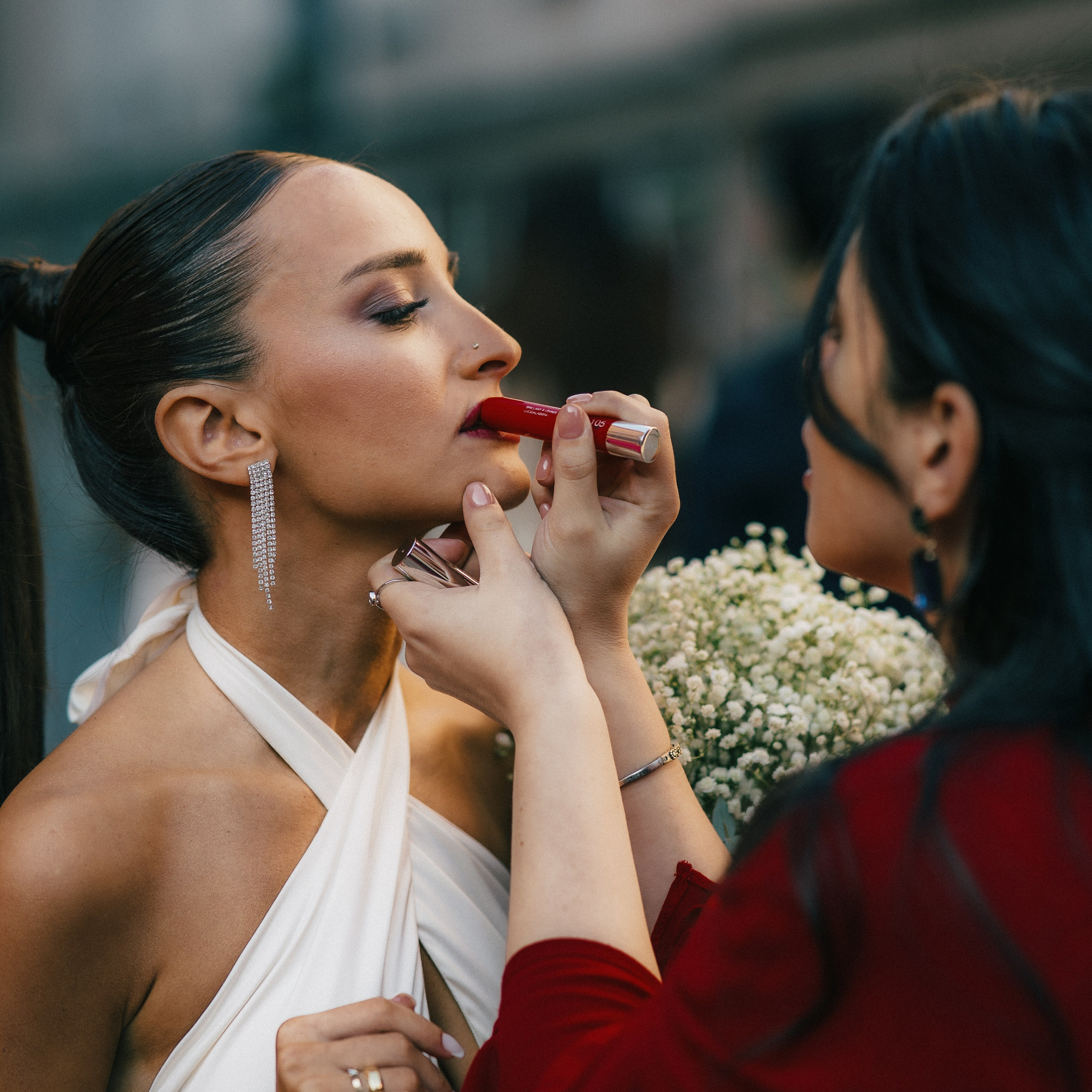 Love’s Red. Lifestyle and wedding photographer in Dubai Valeria Kikvidze