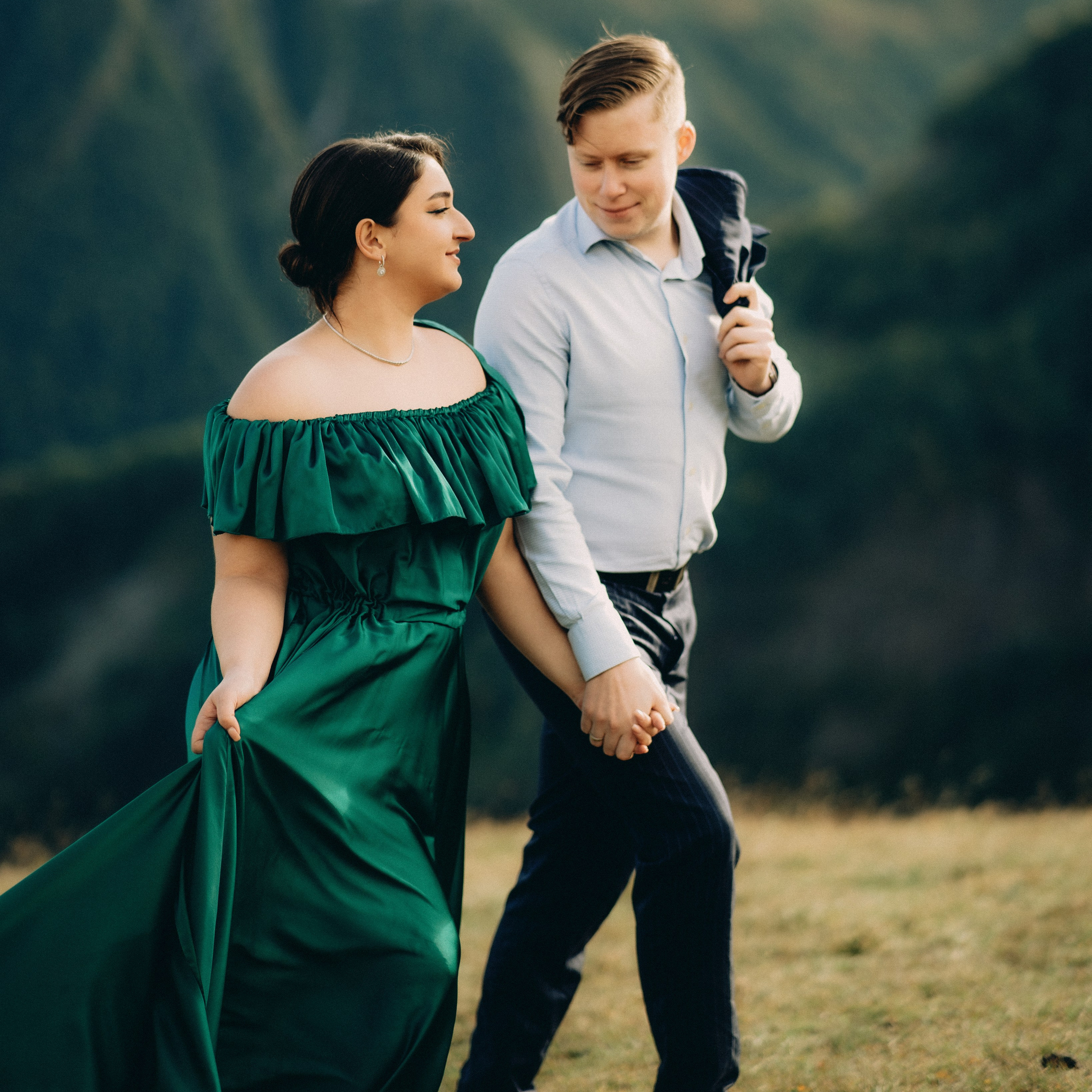 Mountain High. Lifestyle and wedding photographer in Dubai Valeria Kikvidze