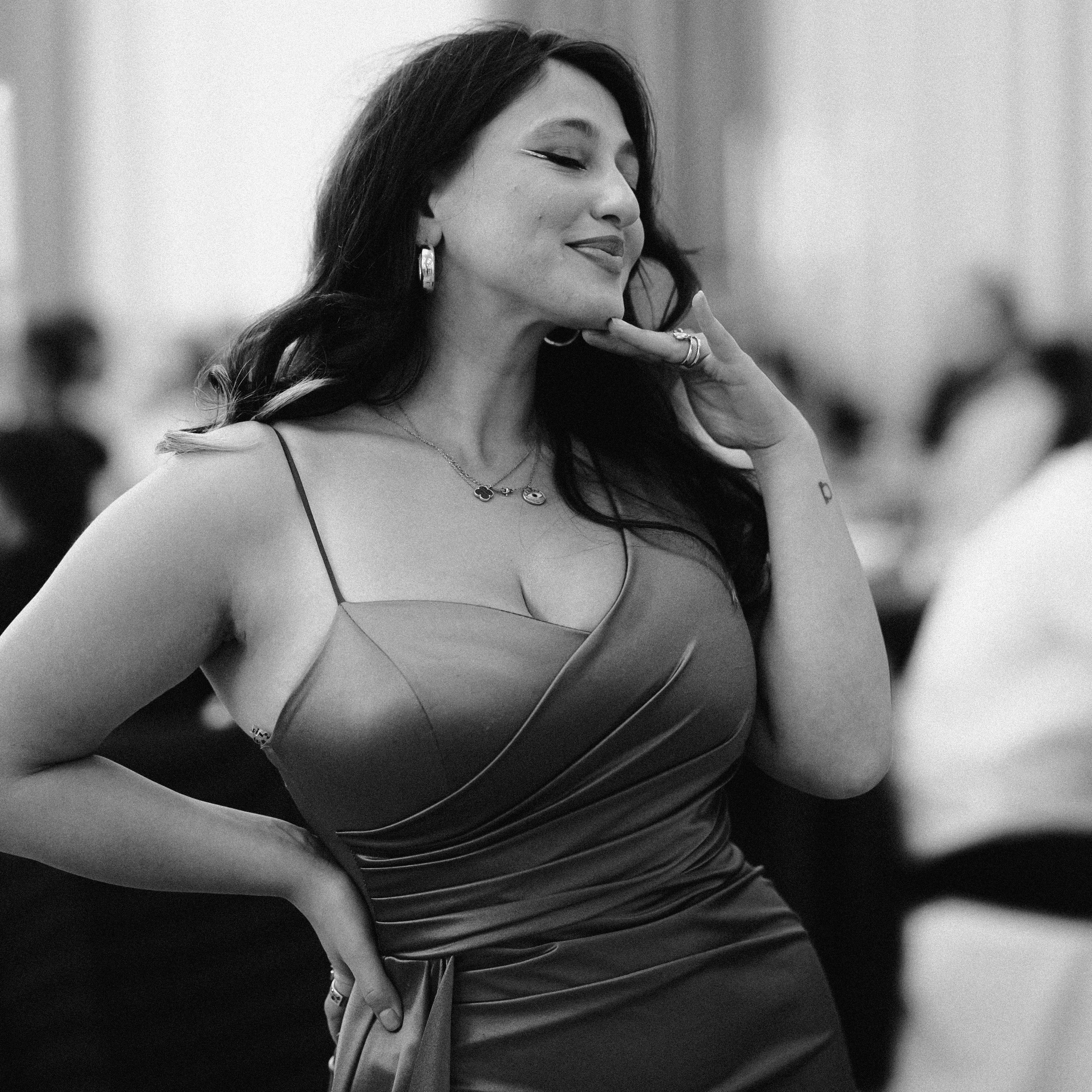 Mari B&W. Lifestyle and wedding photographer in Dubai Valeria Kikvidze