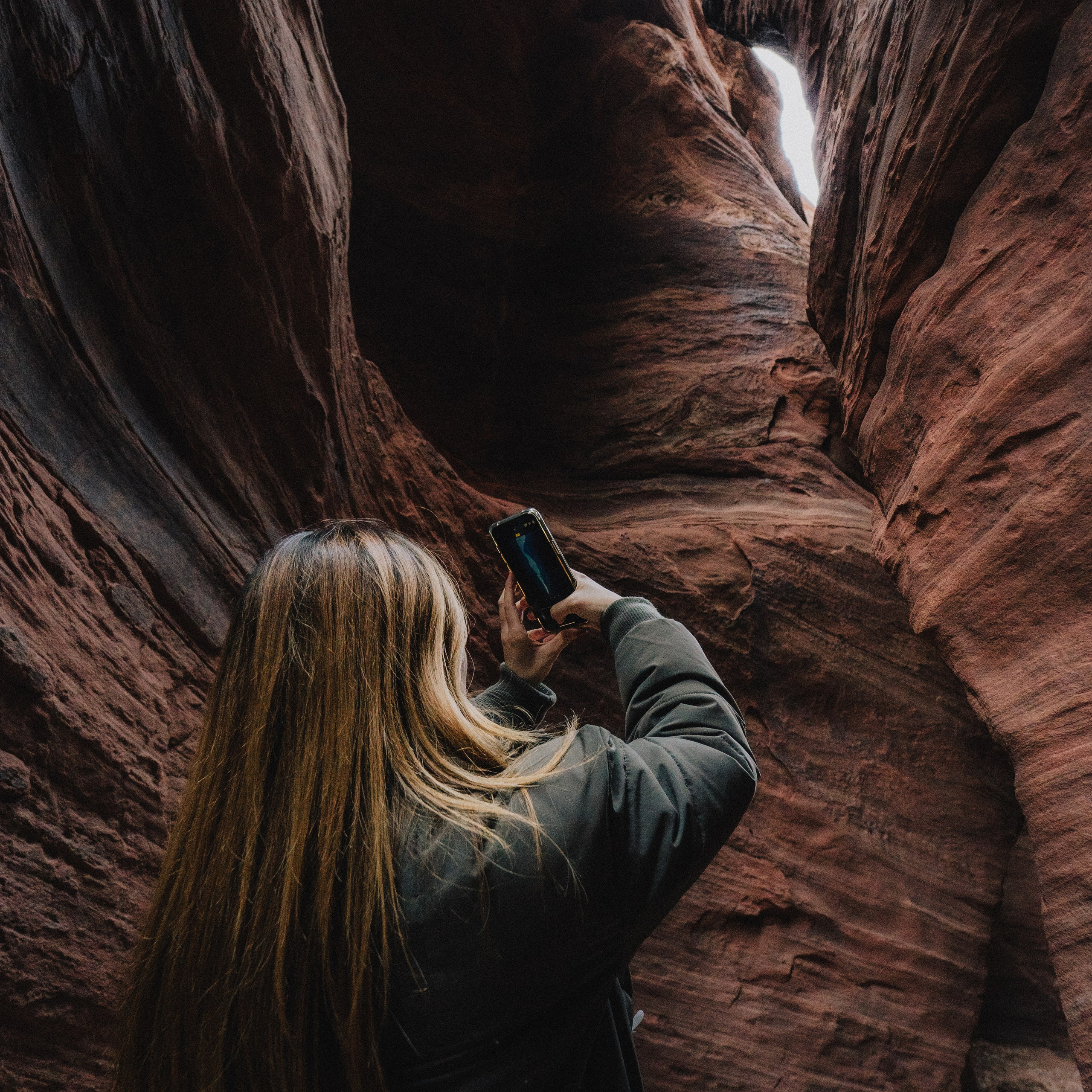 Adventure’s calling. Lifestyle and wedding photographer in Dubai Valeria Kikvidze