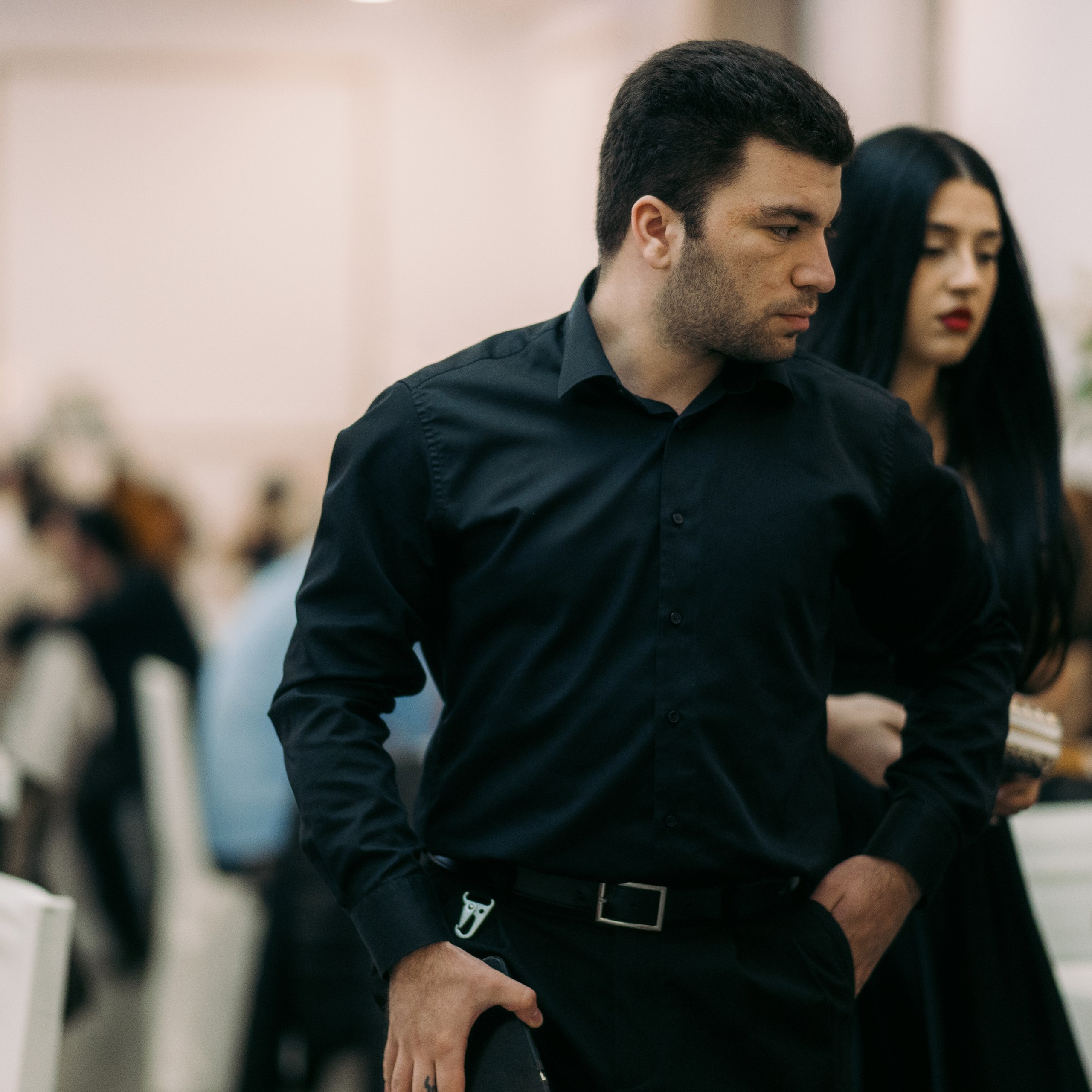 Black & Red. Lifestyle and wedding photographer in Dubai Valeria Kikvidze