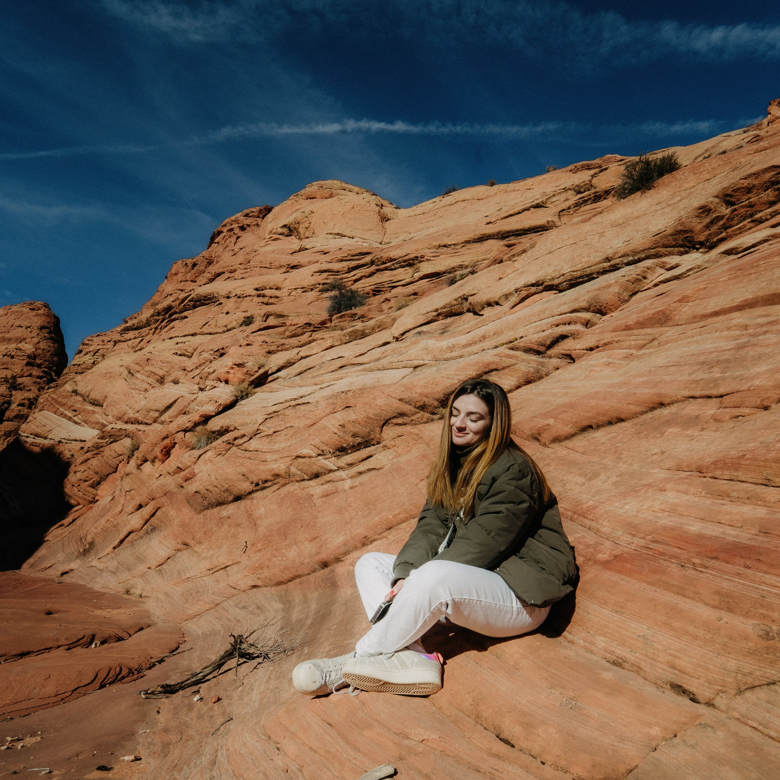 Adventure’s calling. Lifestyle and wedding photographer in Dubai Valeria Kikvidze