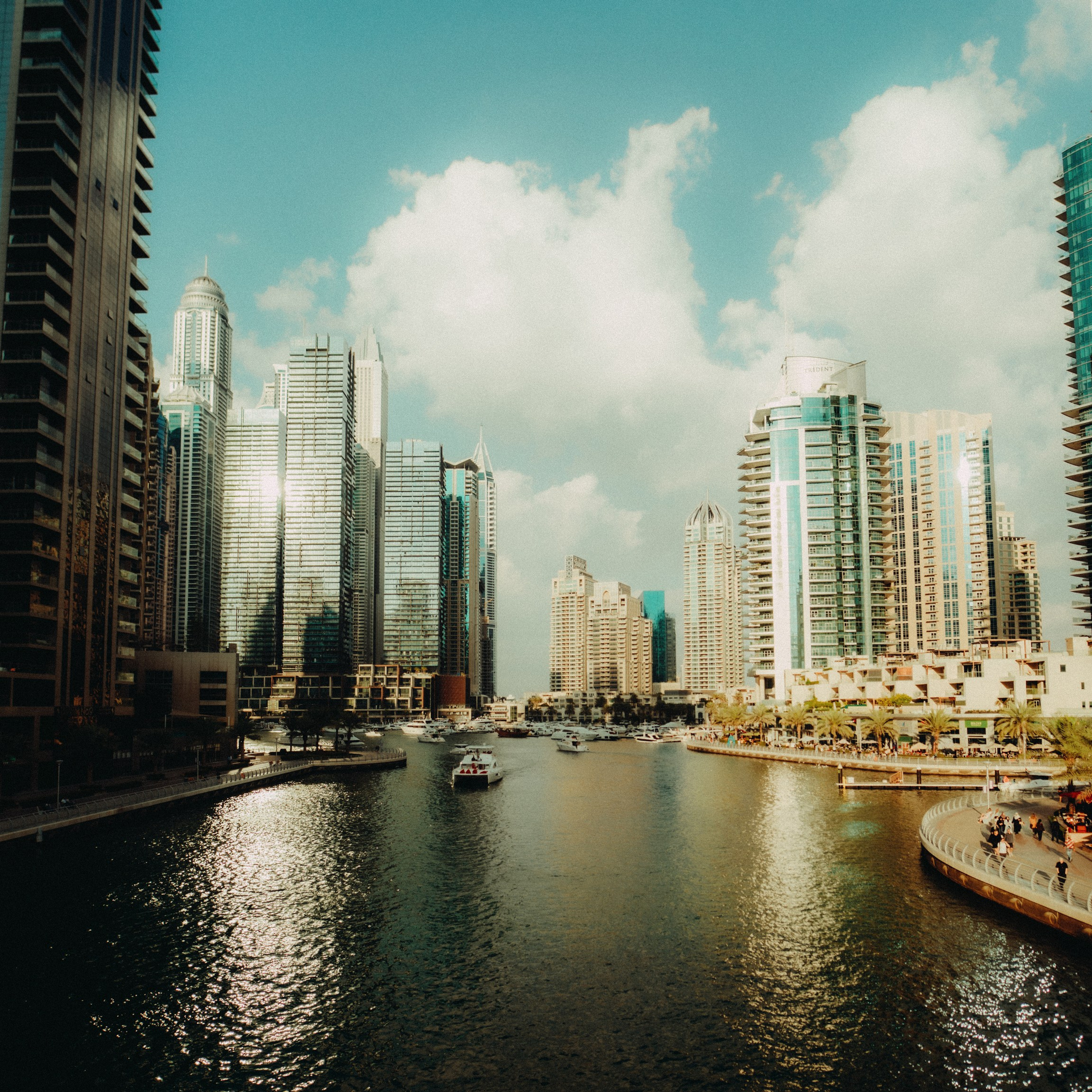 Dubai. Lifestyle and wedding photographer in Dubai Valeria Kikvidze