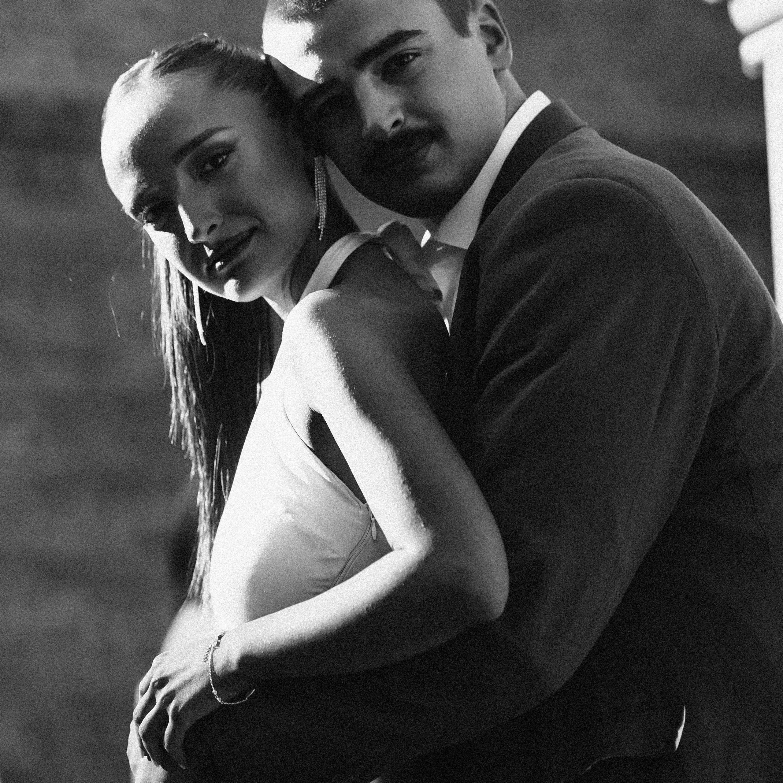 Anuka B&W. Lifestyle and wedding photographer in Dubai Valeria Kikvidze