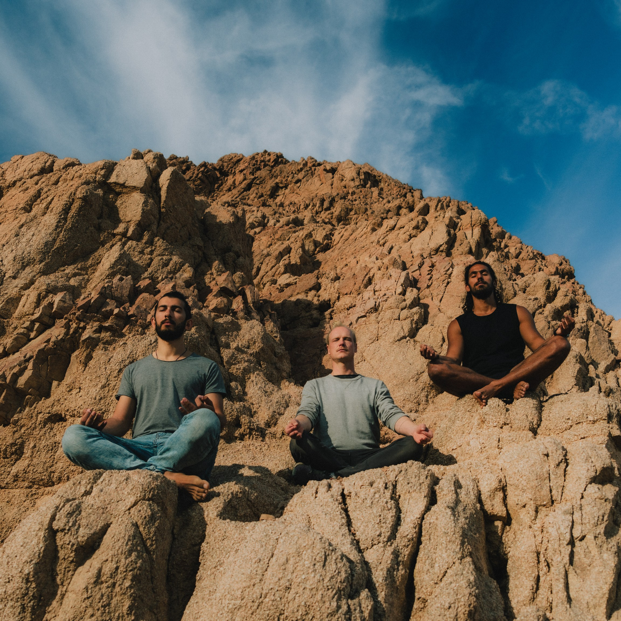 Yoga Retreat. Lifestyle and wedding photographer in Dubai Valeria Kikvidze