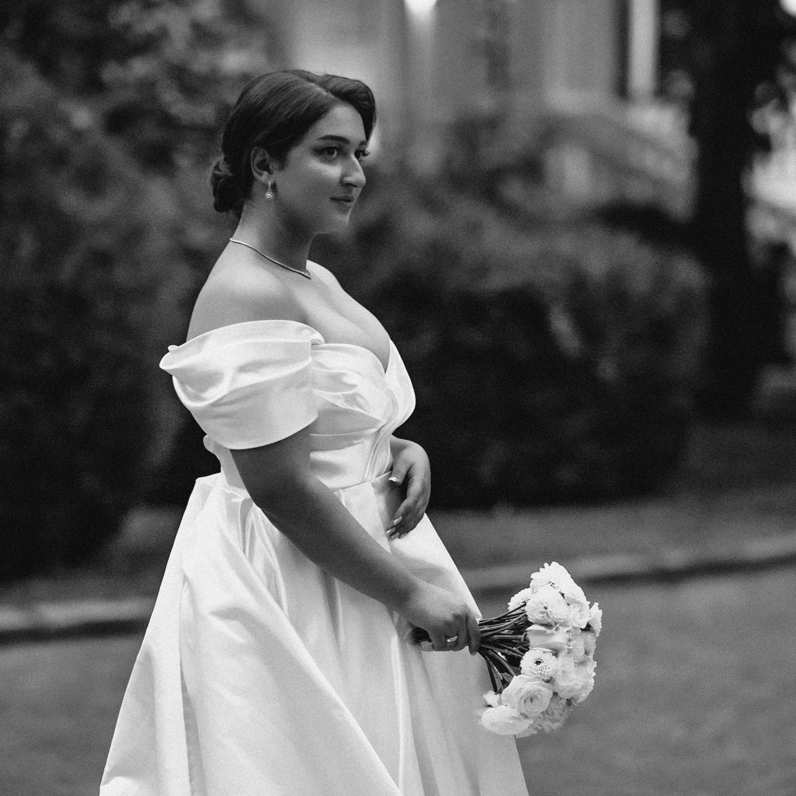 Gersamia B&W. Lifestyle and wedding photographer in Dubai Valeria Kikvidze