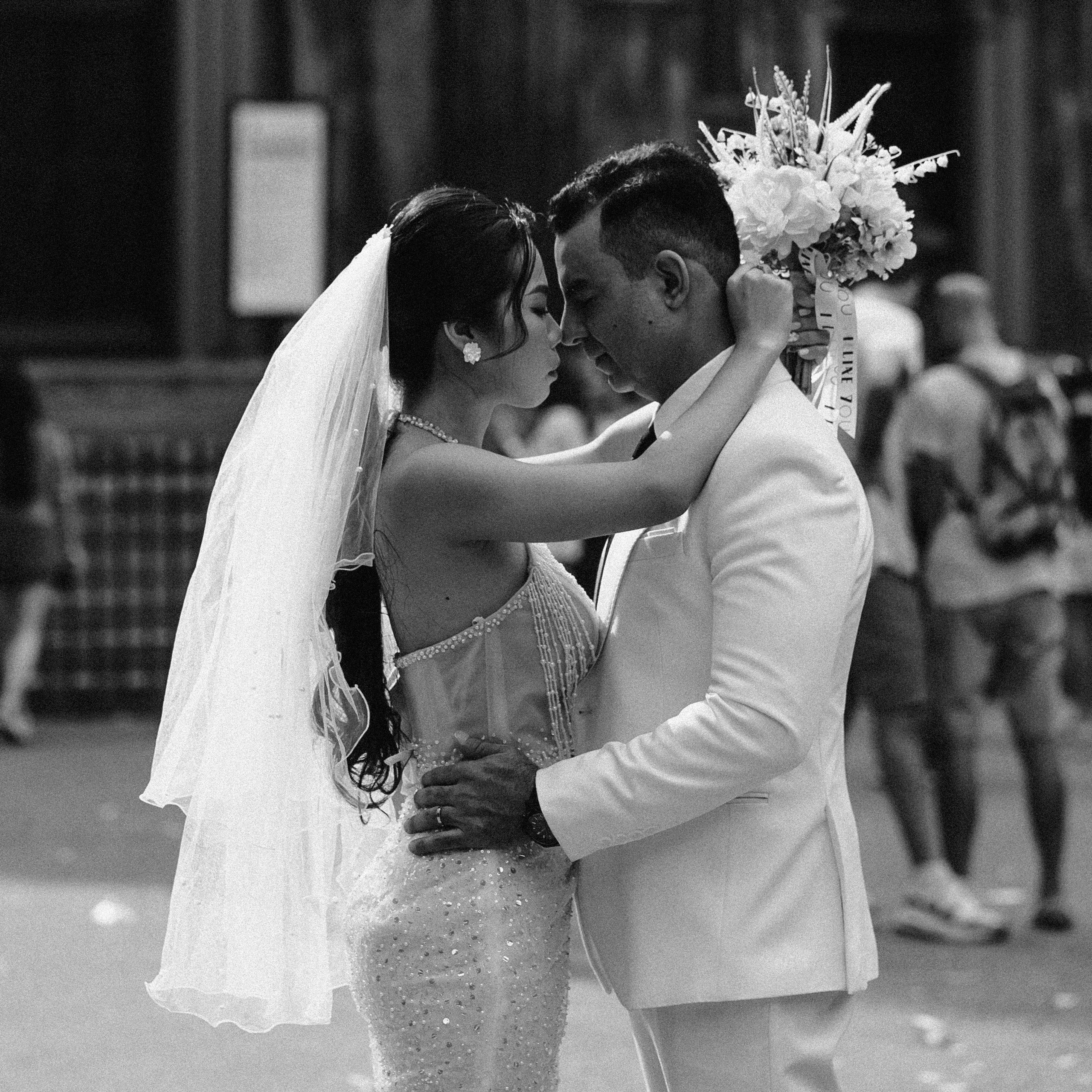 Vietna. Lifestyle and wedding photographer in Dubai Valeria Kikvidze