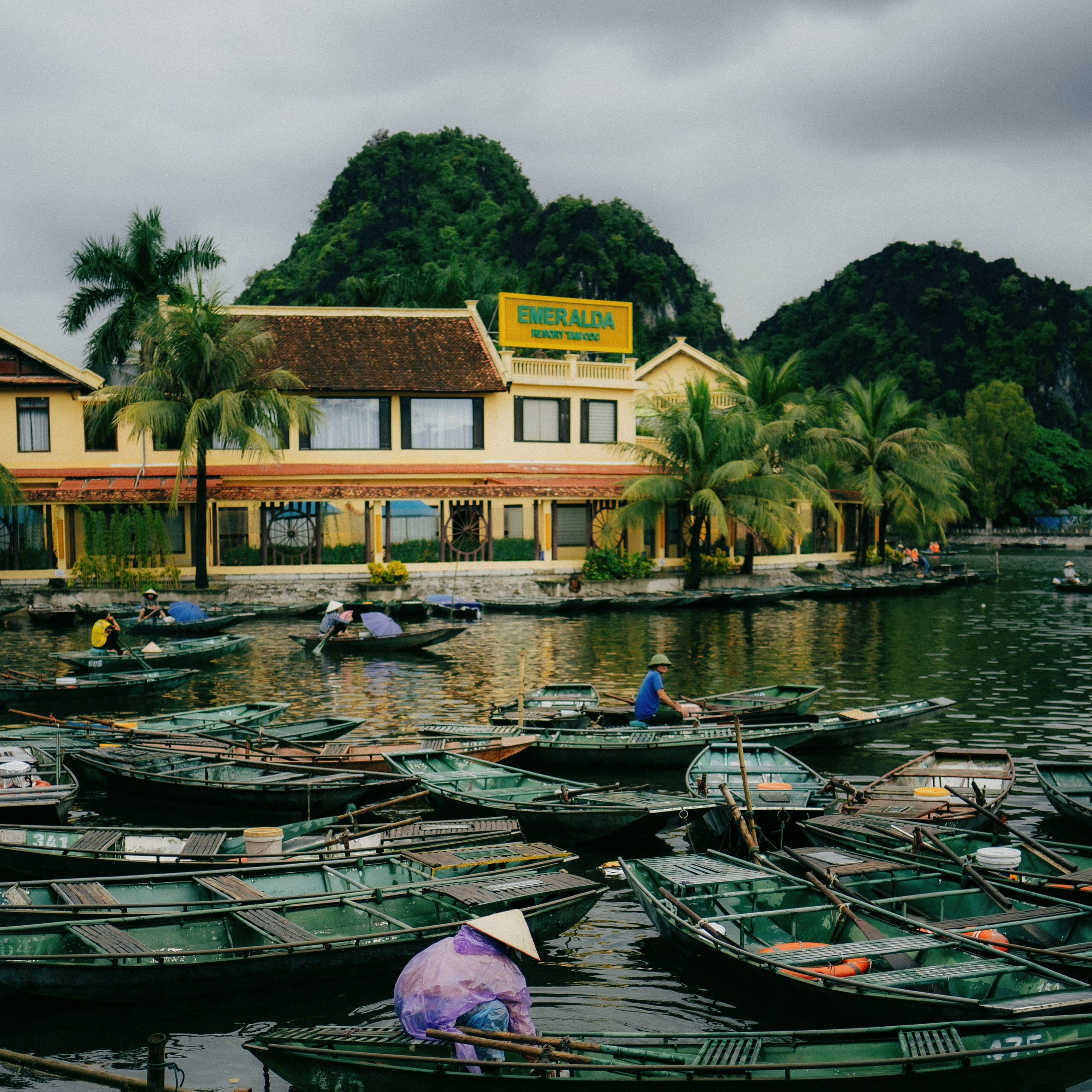 Ninh Binh. Lifestyle and wedding photographer in Dubai Valeria Kikvidze