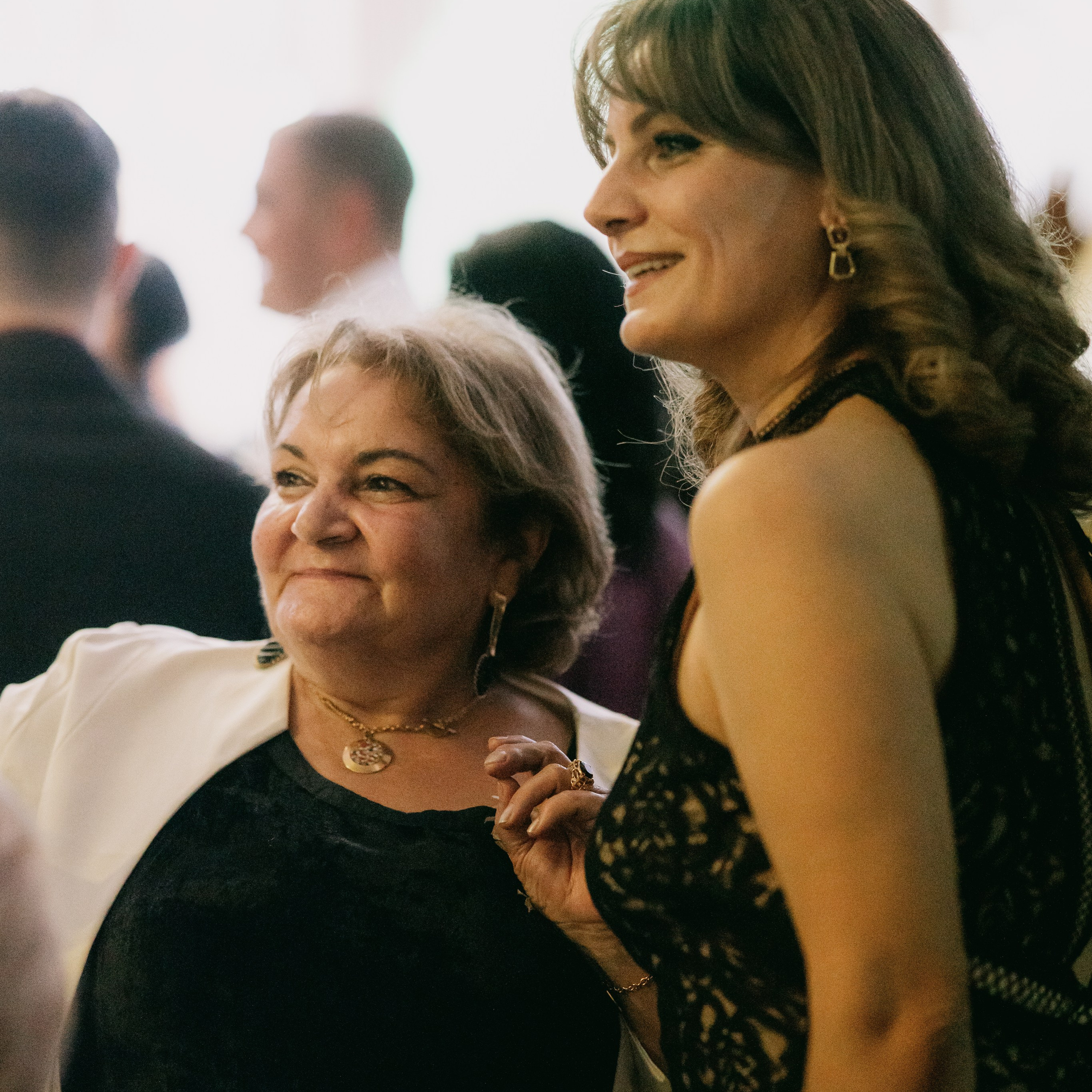 Shining lights. Lifestyle and wedding photographer in Dubai Valeria Kikvidze