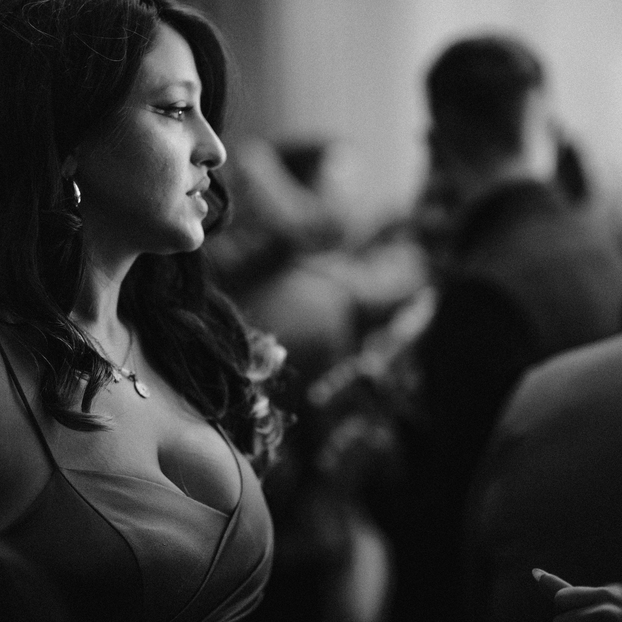 Mari B&W. Lifestyle and wedding photographer in Dubai Valeria Kikvidze