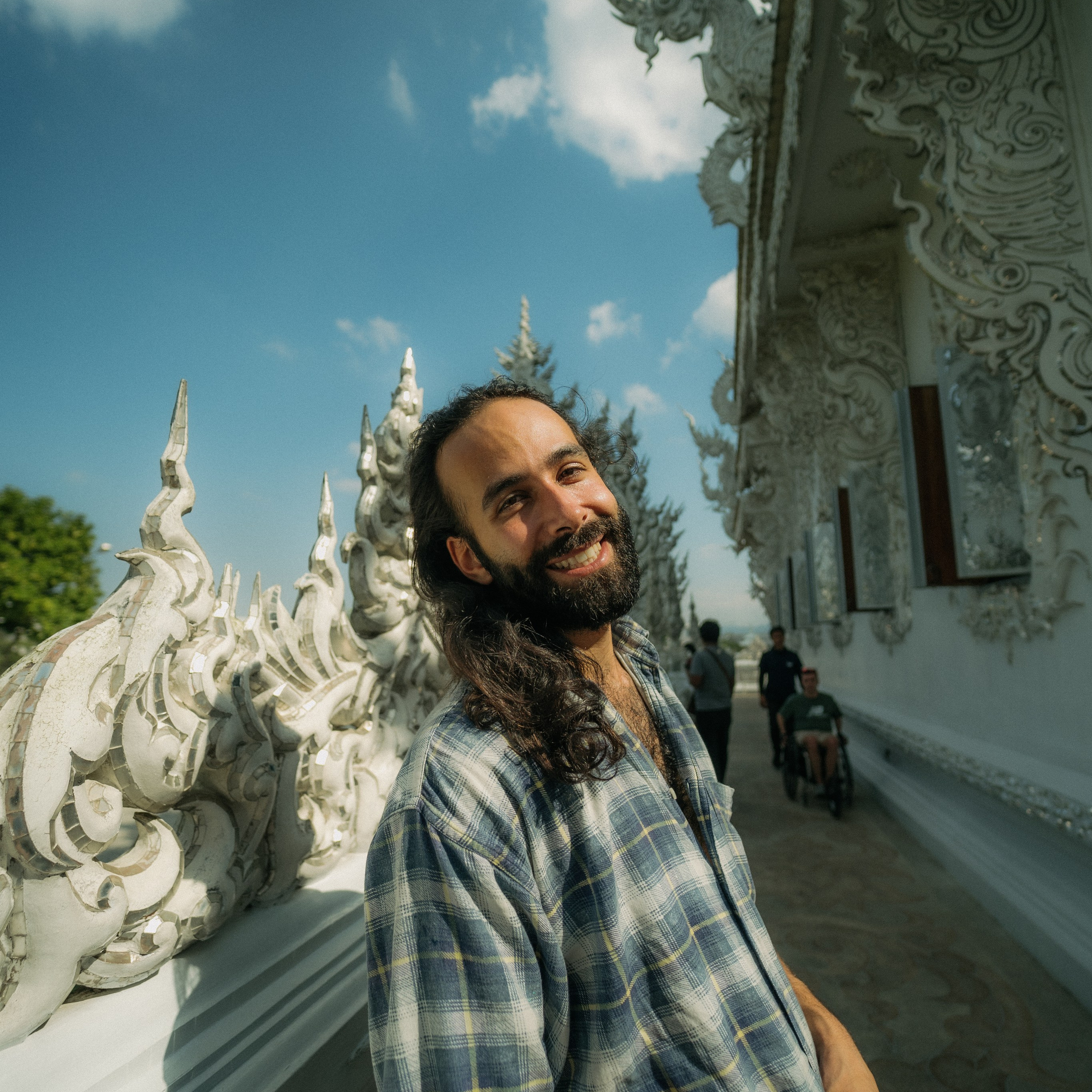 White Temple. Lifestyle and wedding photographer in Dubai Valeria Kikvidze