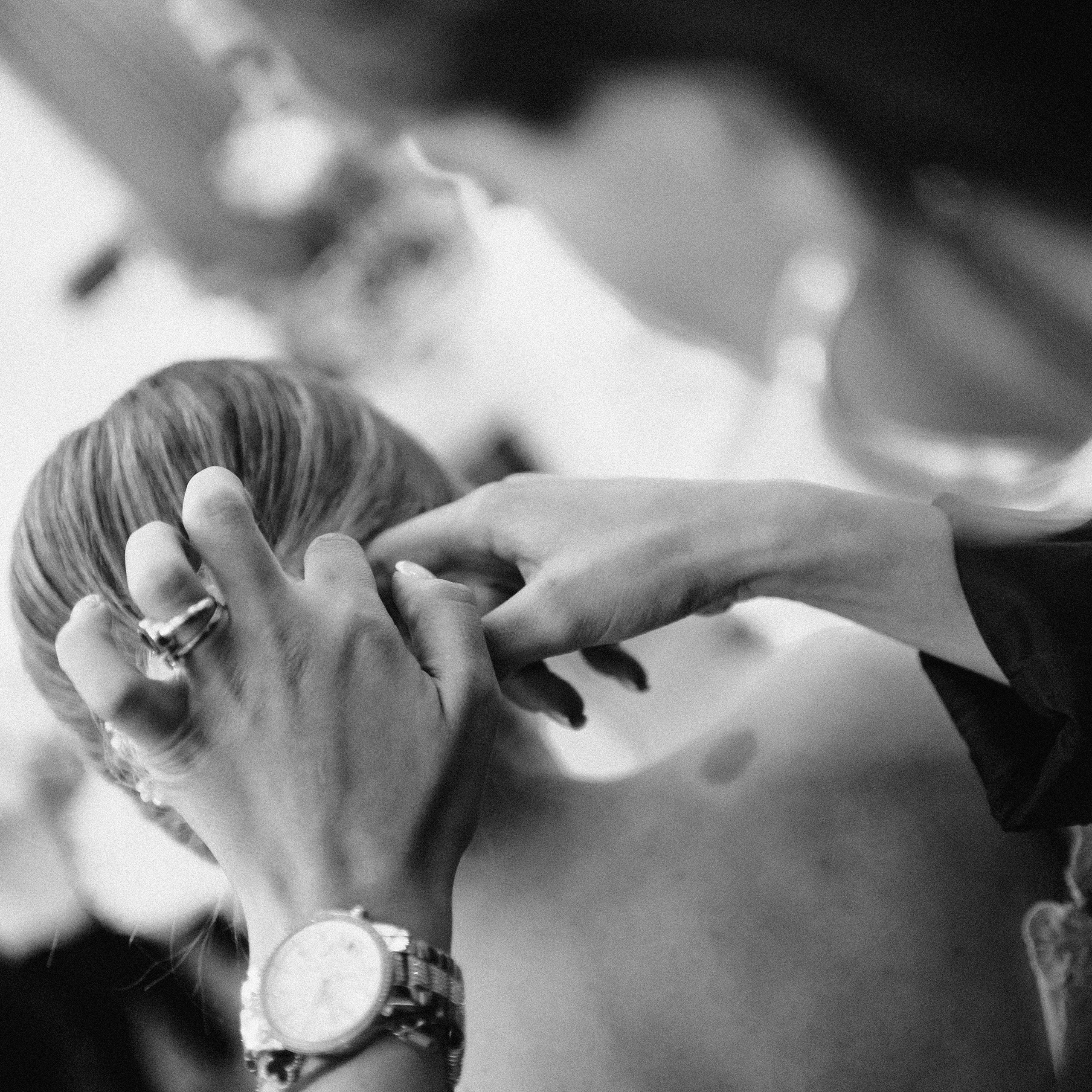 Mari B&W. Lifestyle and wedding photographer in Dubai Valeria Kikvidze