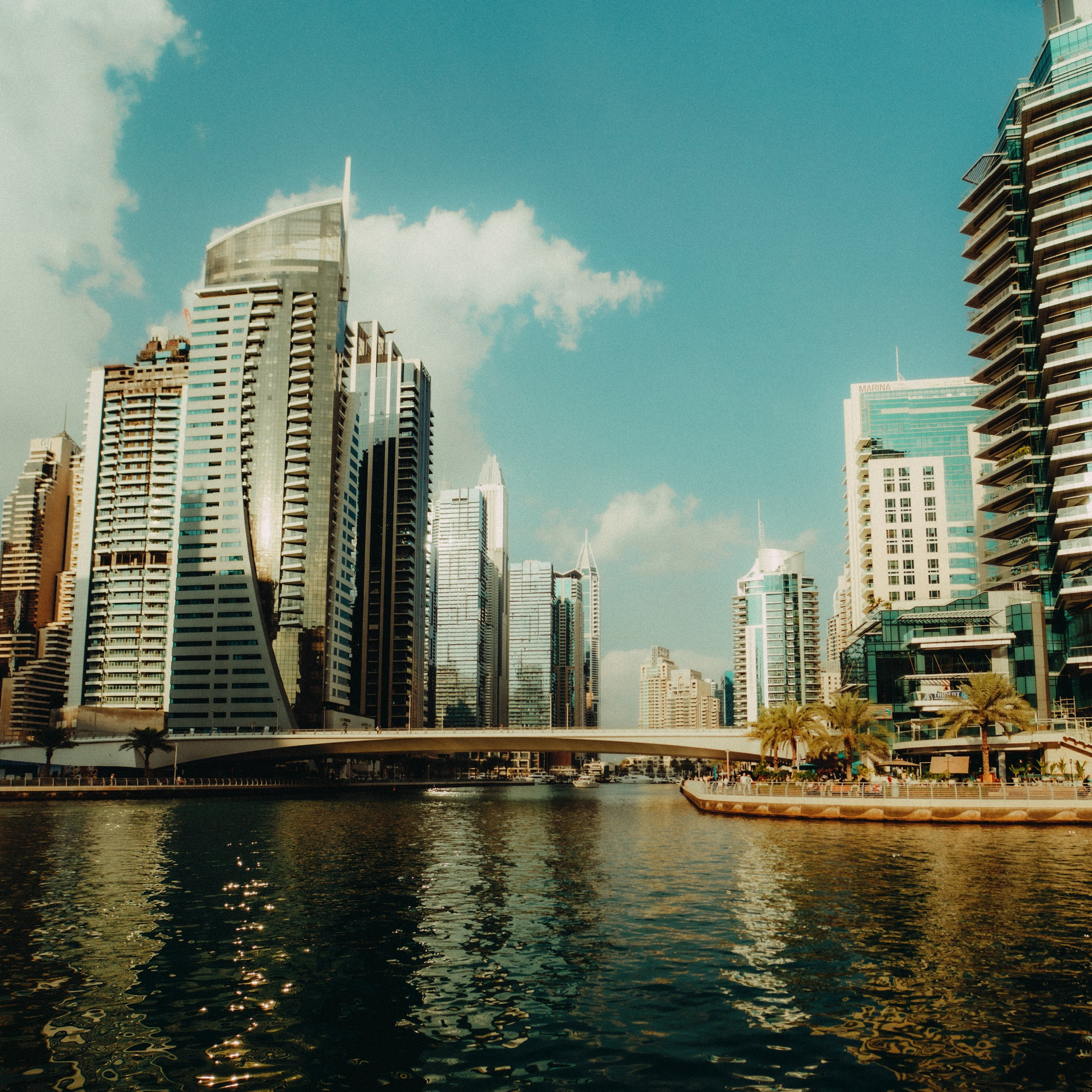 Dubai. Lifestyle and wedding photographer in Dubai Valeria Kikvidze