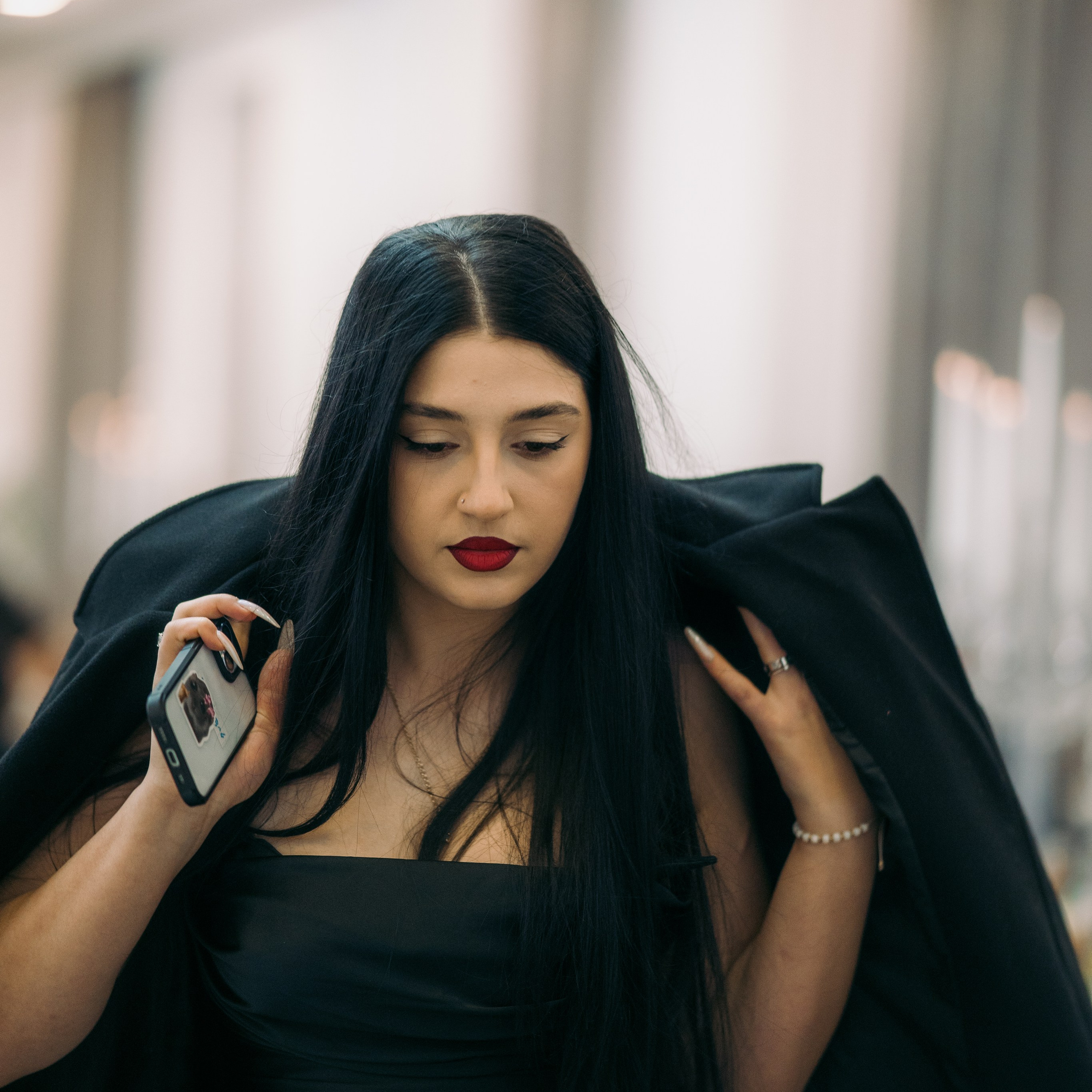 Black & Red. Lifestyle and wedding photographer in Dubai Valeria Kikvidze