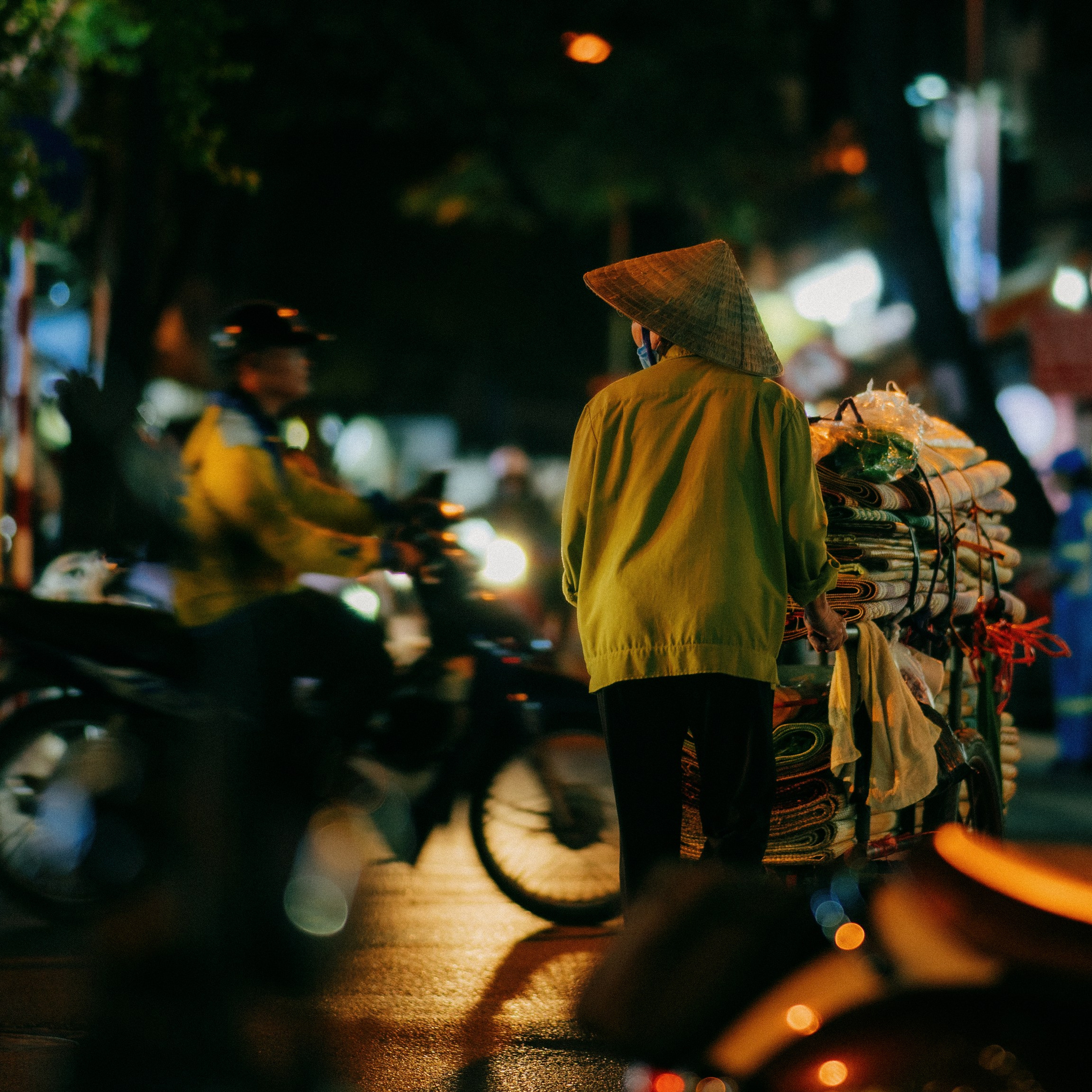 Hanoi. Lifestyle and wedding photographer in Dubai Valeria Kikvidze