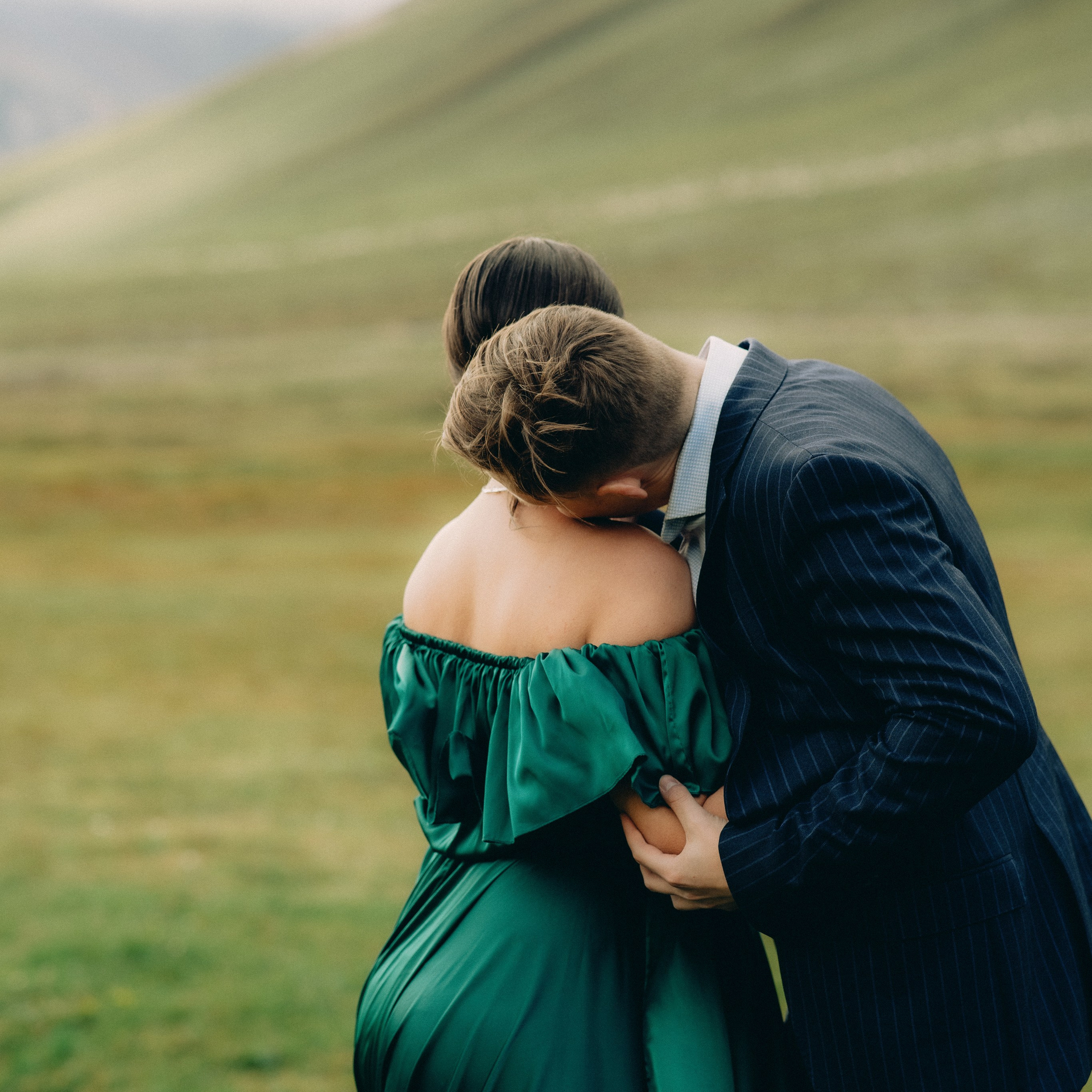 Mountain High. Lifestyle and wedding photographer in Dubai Valeria Kikvidze