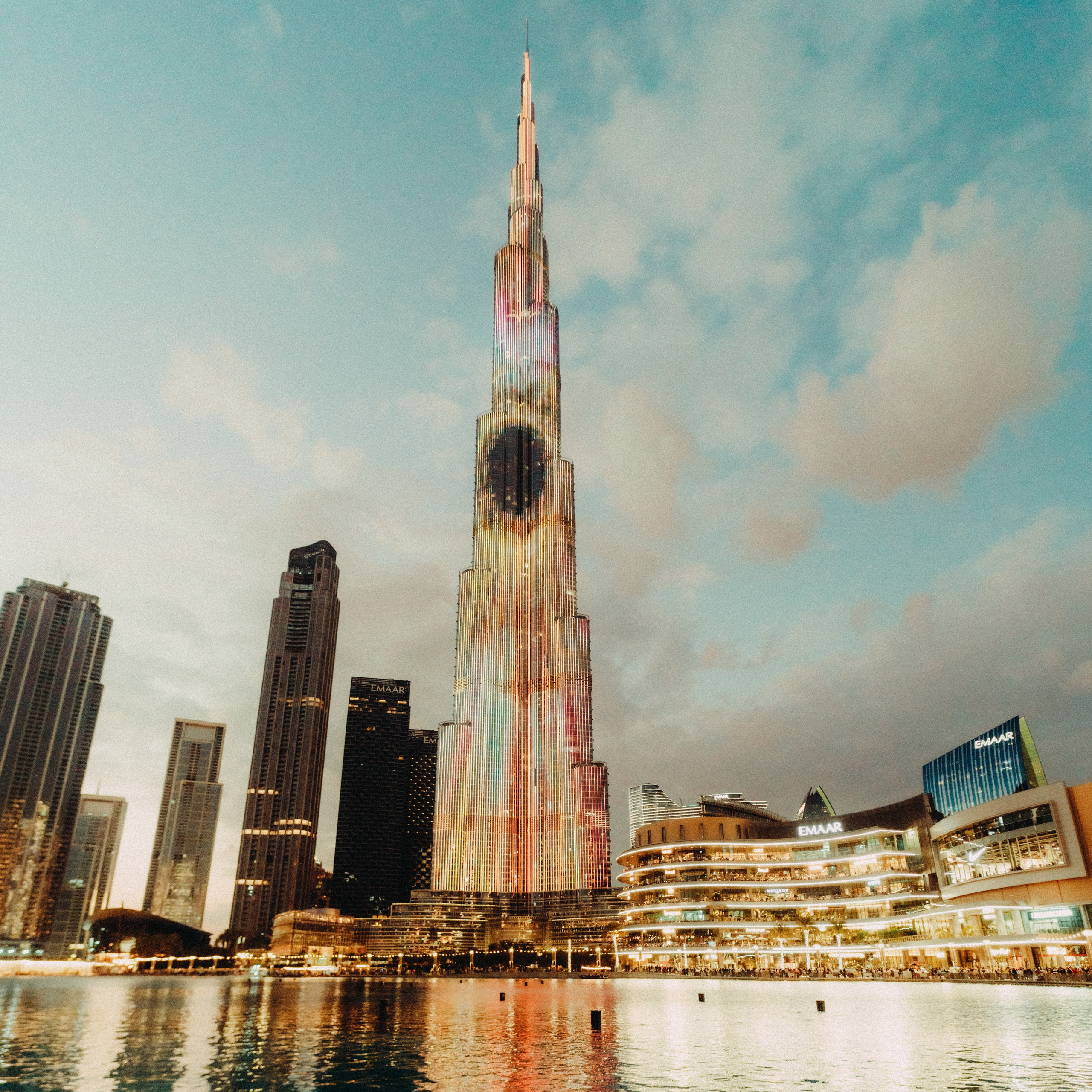 Dubai. Lifestyle and wedding photographer in Dubai Valeria Kikvidze