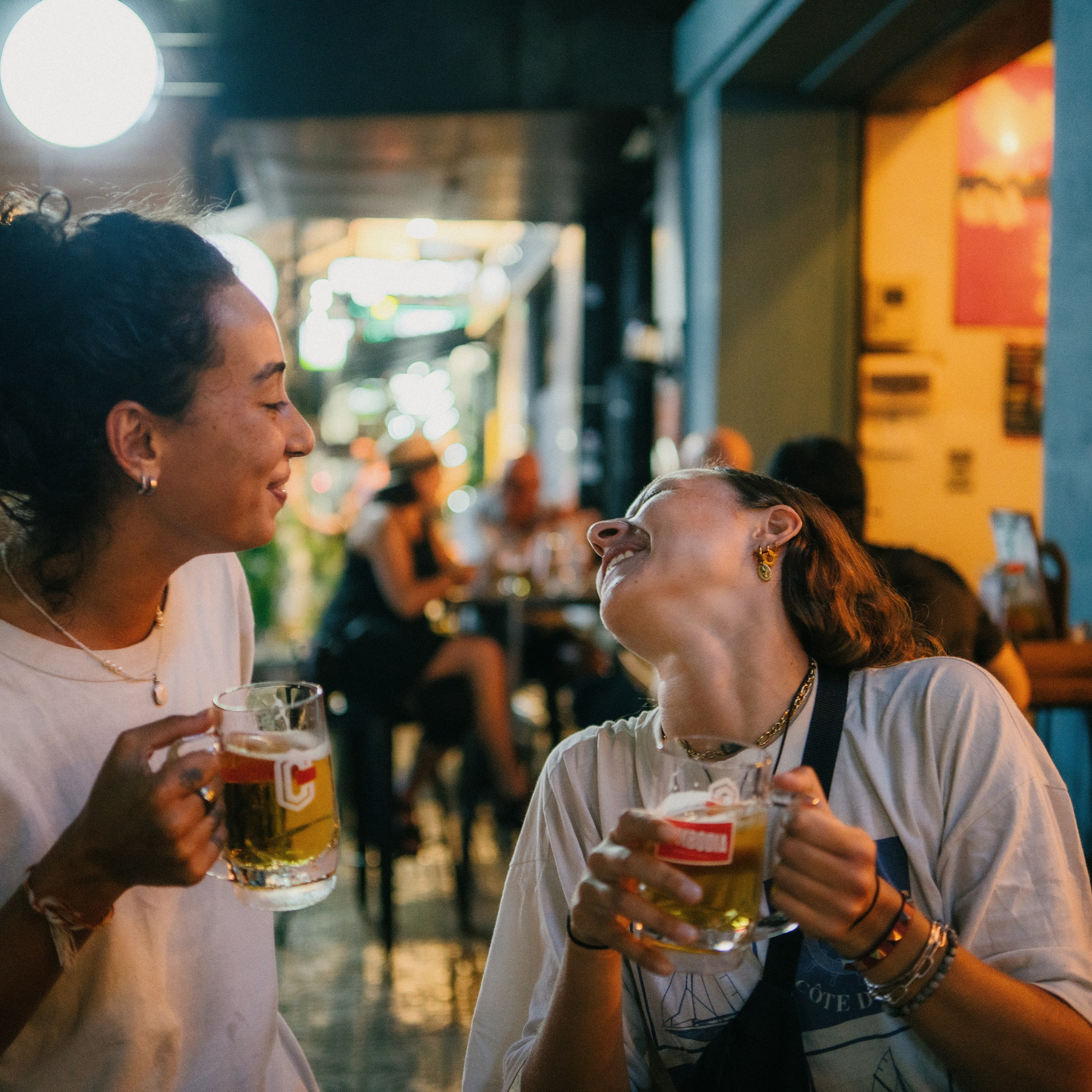 Chloe & Zoe. Lifestyle and wedding photographer in Dubai Valeria Kikvidze