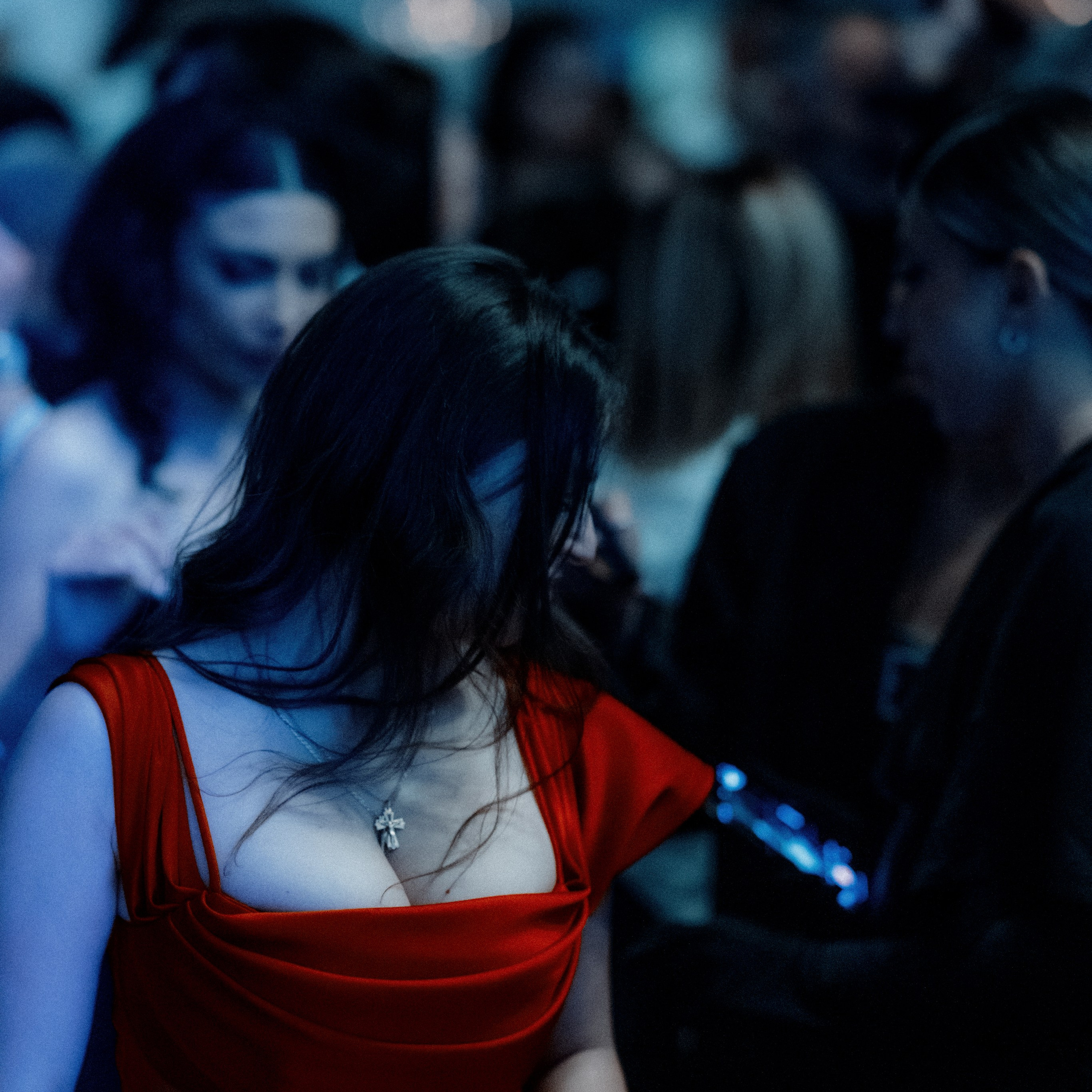 Black & Red. Lifestyle and wedding photographer in Dubai Valeria Kikvidze