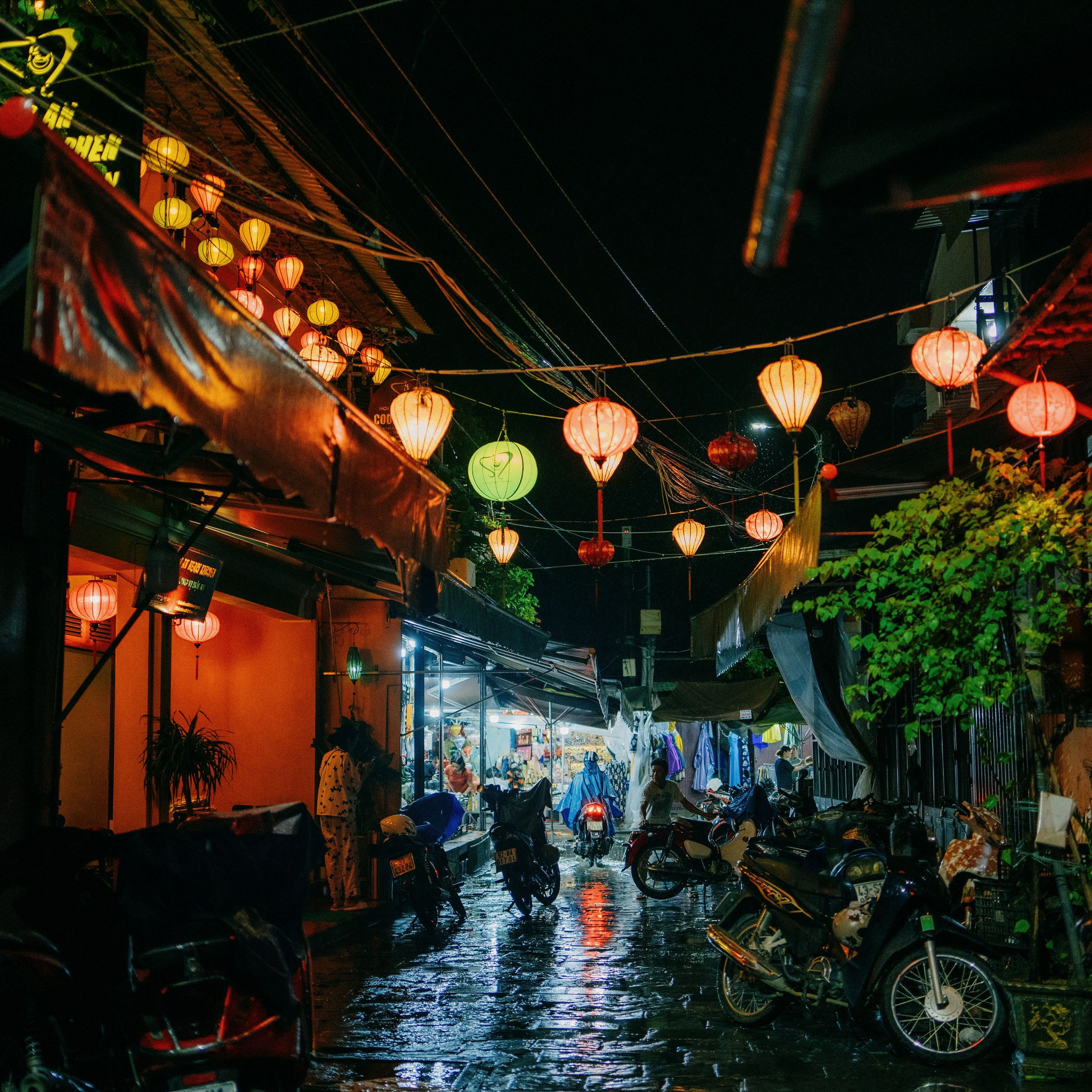 Hoi An. Lifestyle and wedding photographer in Dubai Valeria Kikvidze