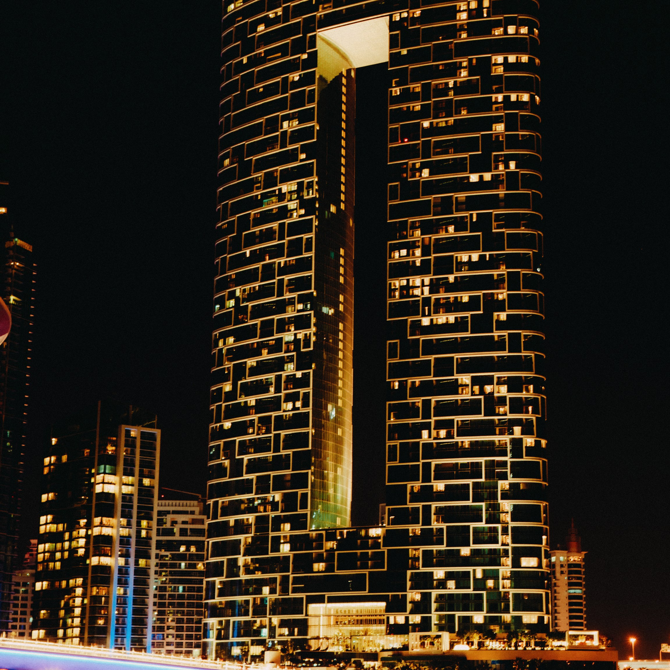 Dubai. Lifestyle and wedding photographer in Dubai Valeria Kikvidze