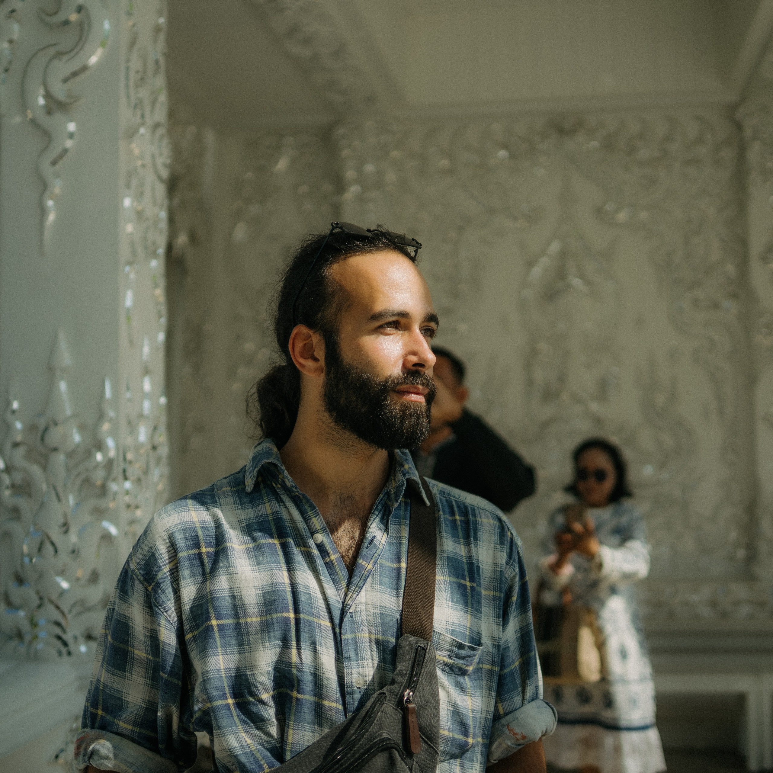 White Temple. Lifestyle and wedding photographer in Dubai Valeria Kikvidze