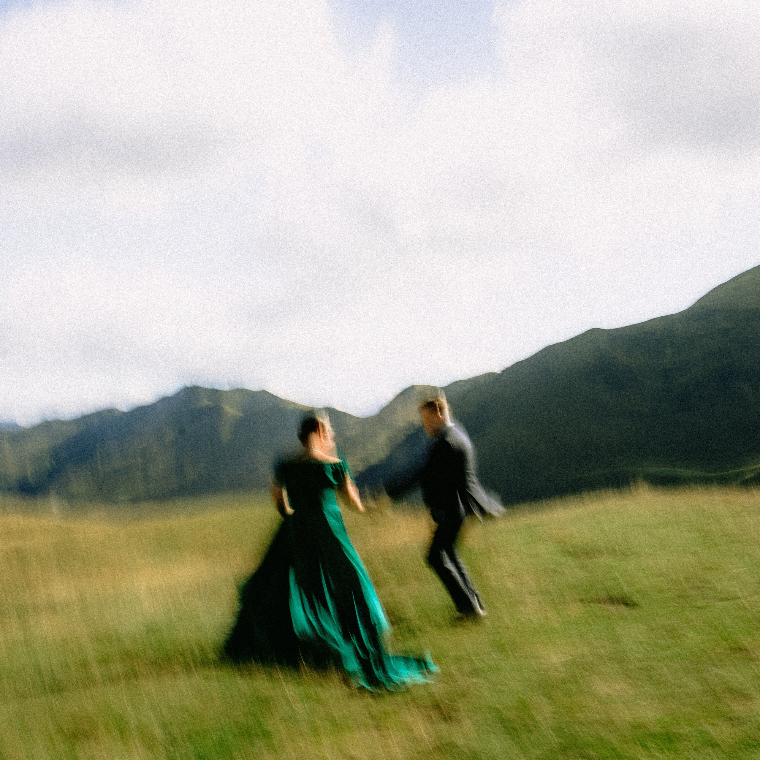 Mountain High. Lifestyle and wedding photographer in Dubai Valeria Kikvidze