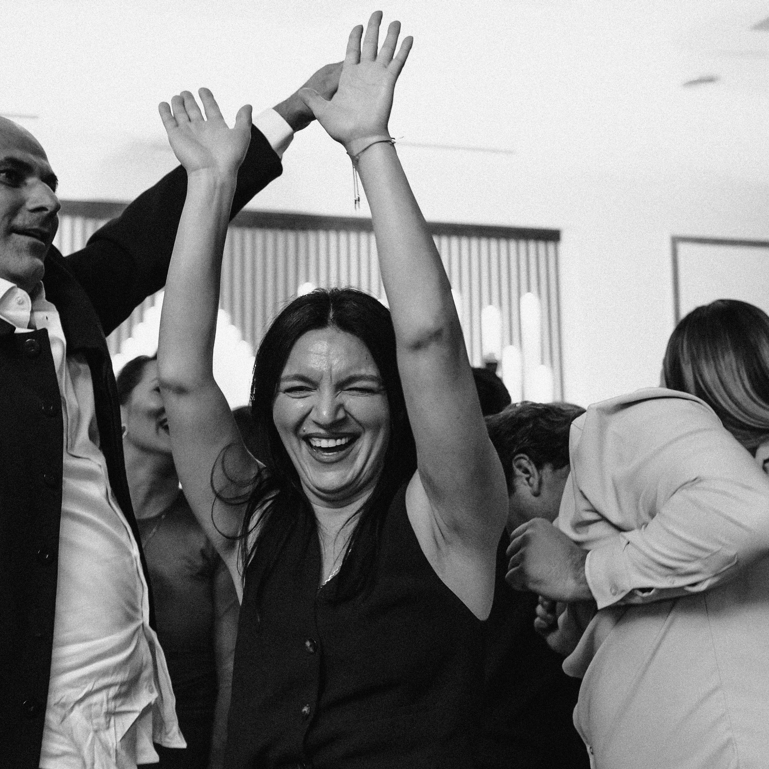 Mari B&W. Lifestyle and wedding photographer in Dubai Valeria Kikvidze