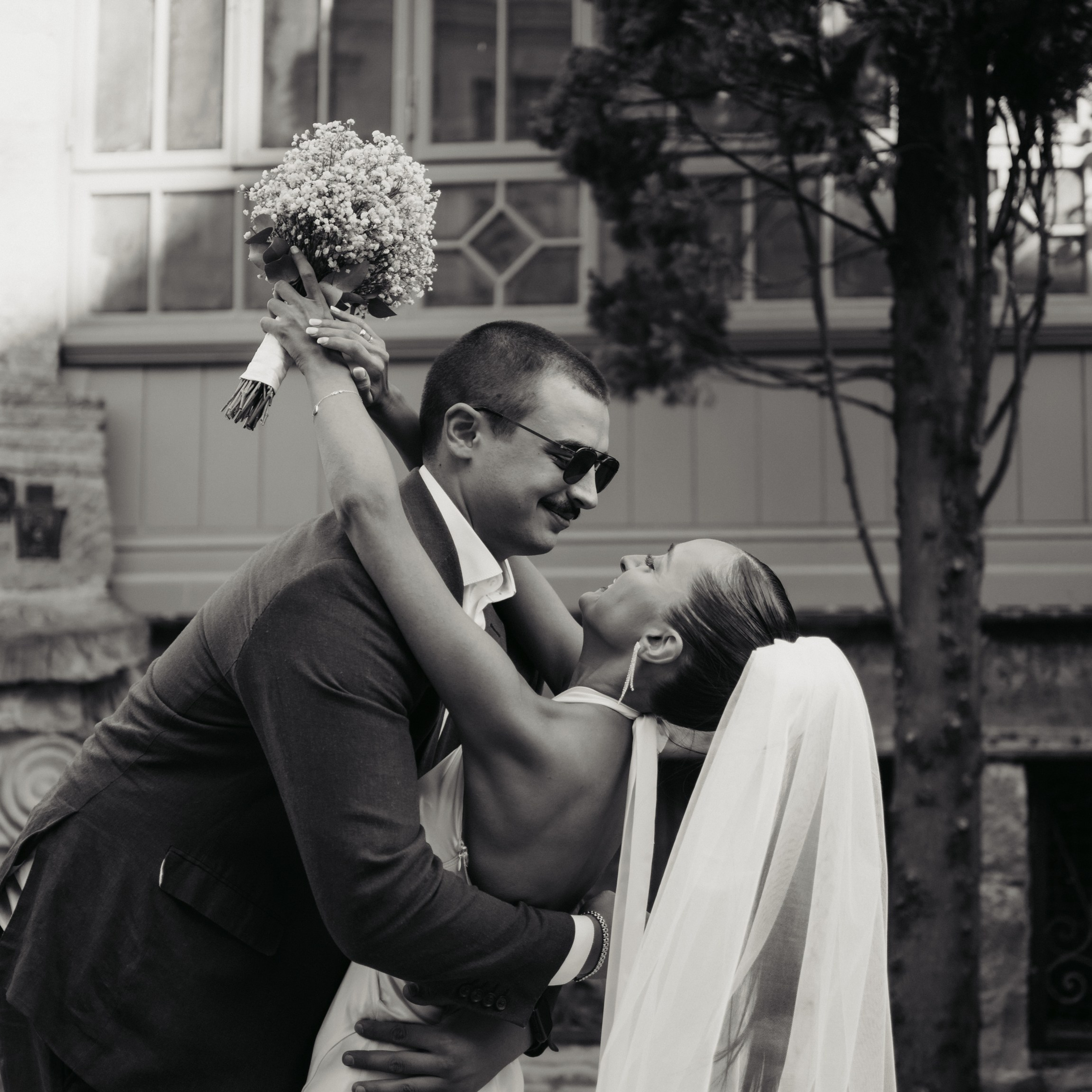 Anuka B&W. Lifestyle and wedding photographer in Dubai Valeria Kikvidze