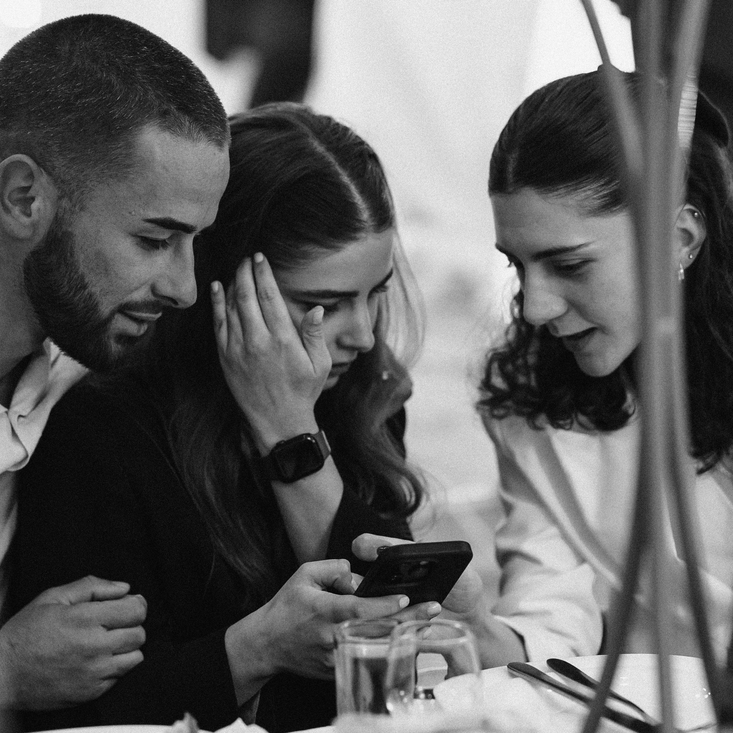 Mari B&W. Lifestyle and wedding photographer in Dubai Valeria Kikvidze