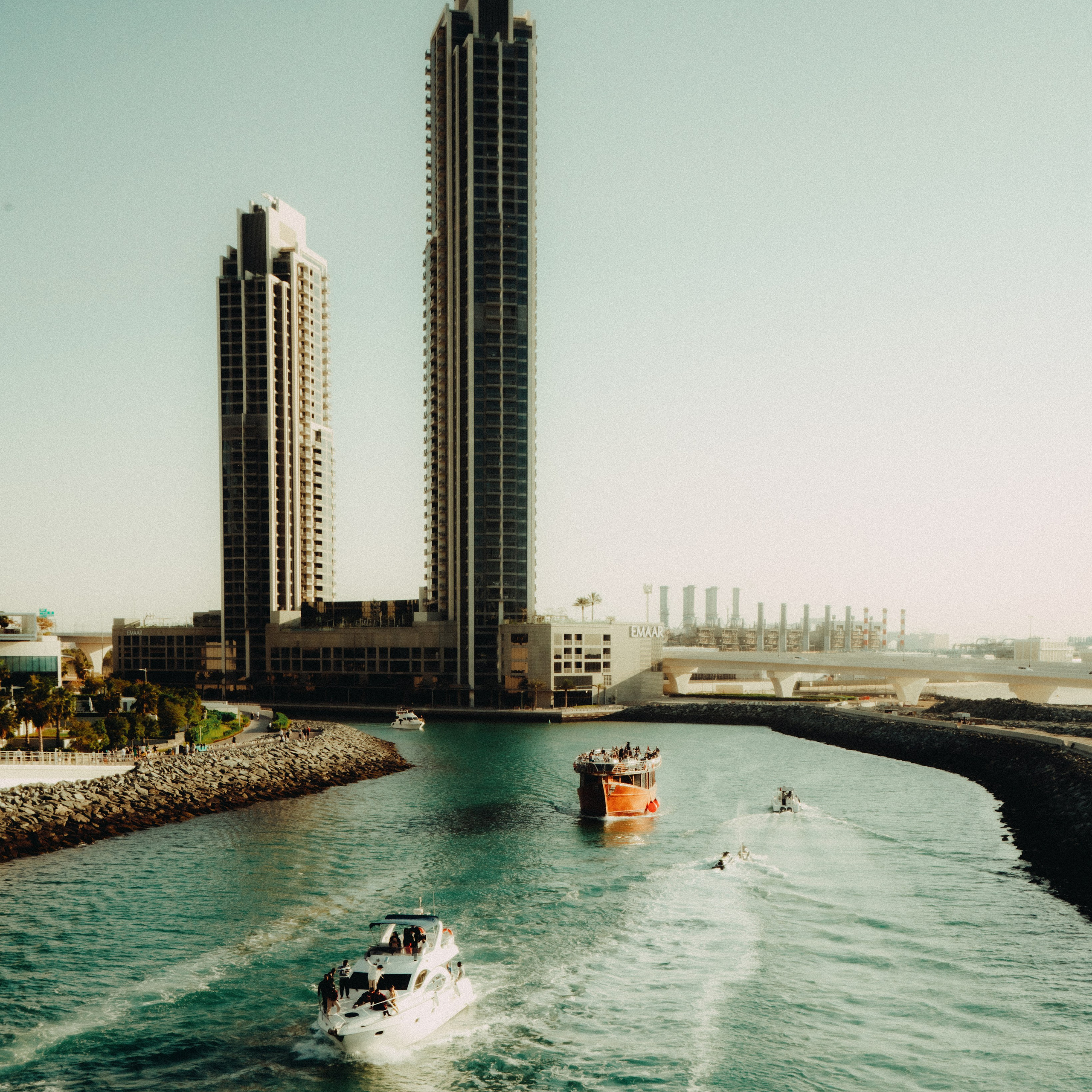 Dubai. Lifestyle and wedding photographer in Dubai Valeria Kikvidze