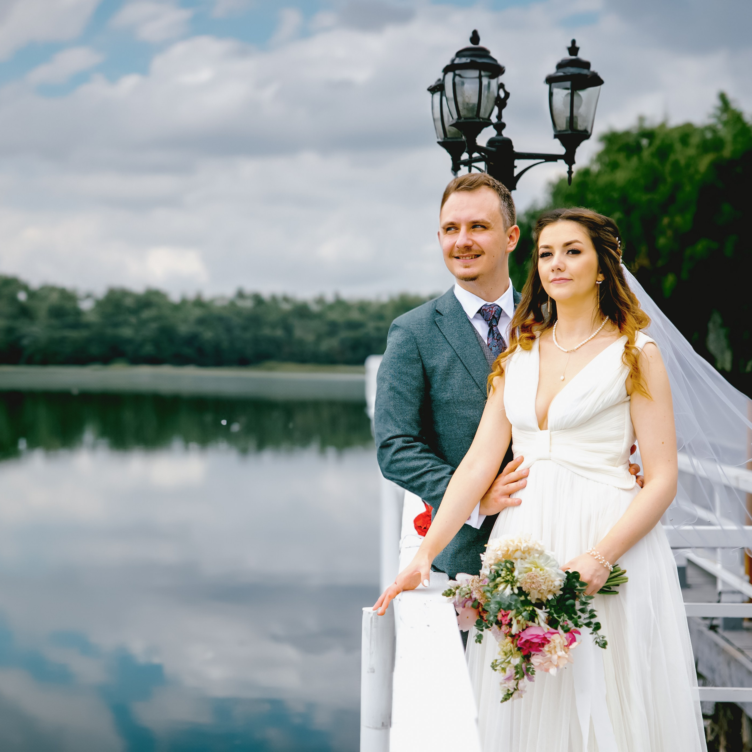 Citiți recenziile clienților mei și descoperiți MdimaFotoStudio. MDimaFotoStudio. Fotograf de nuntă, evenimente private și de familie