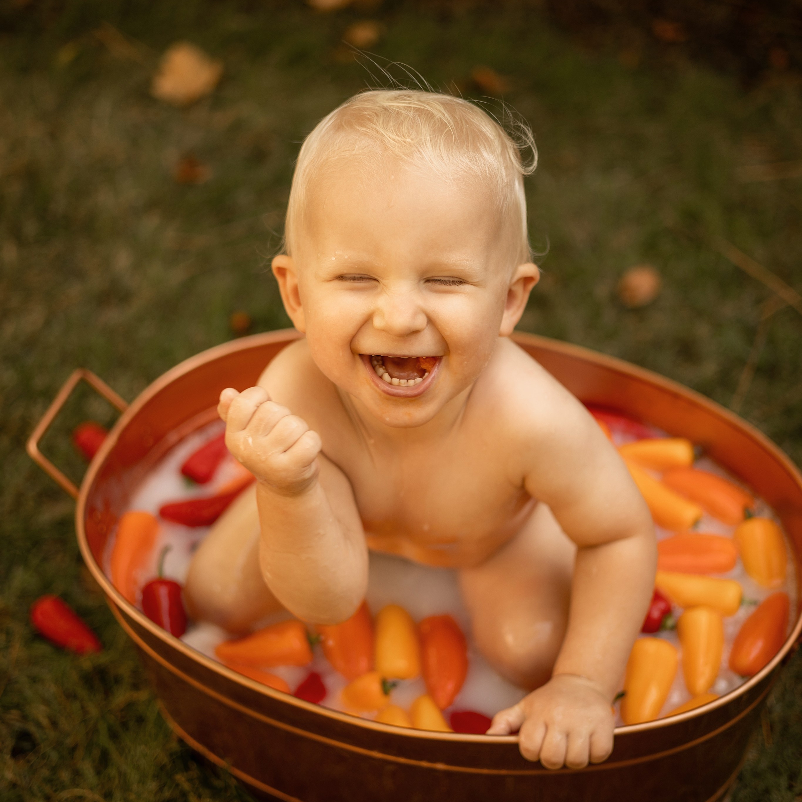 Newborn baby in the tub