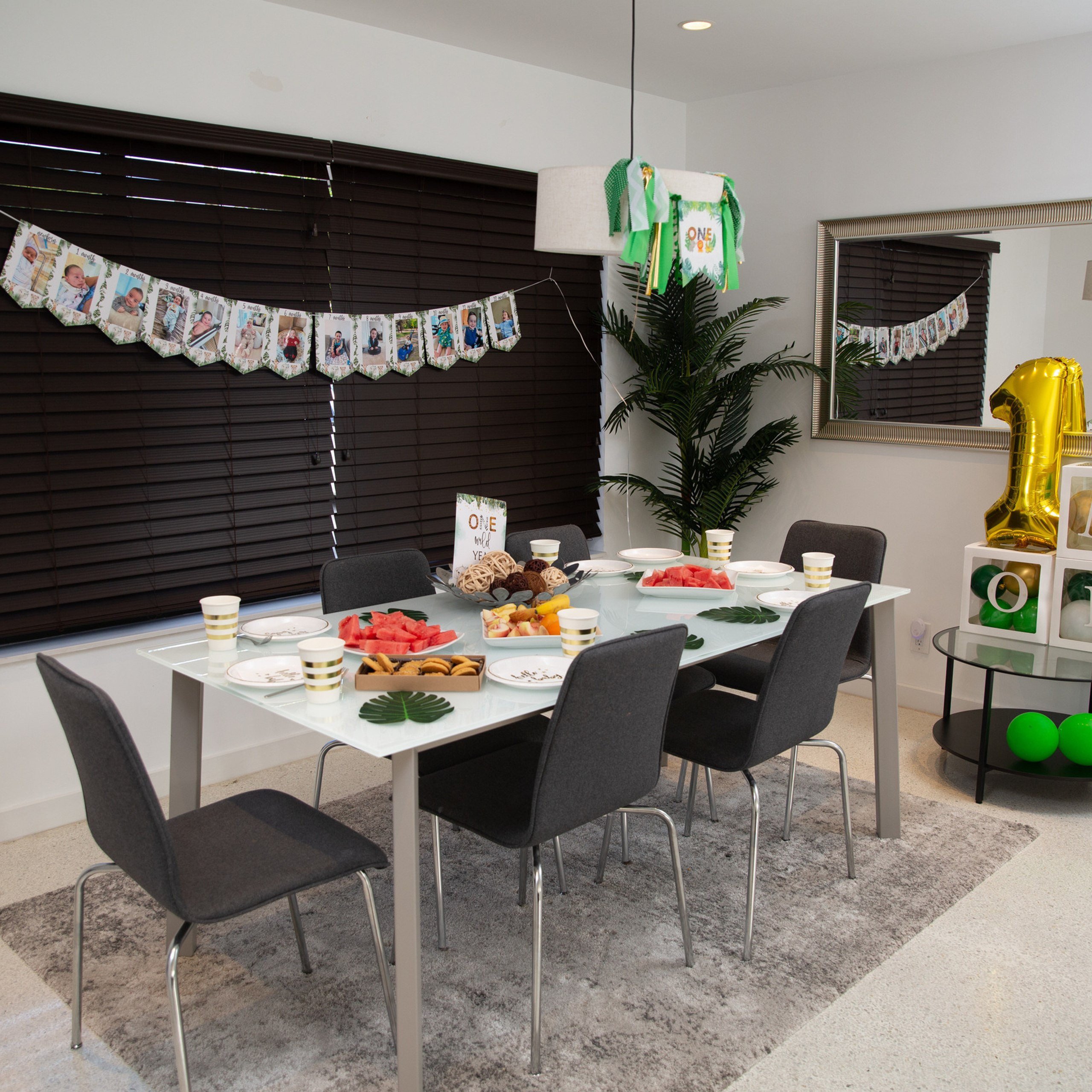 Reviews. Elena Kukhareva