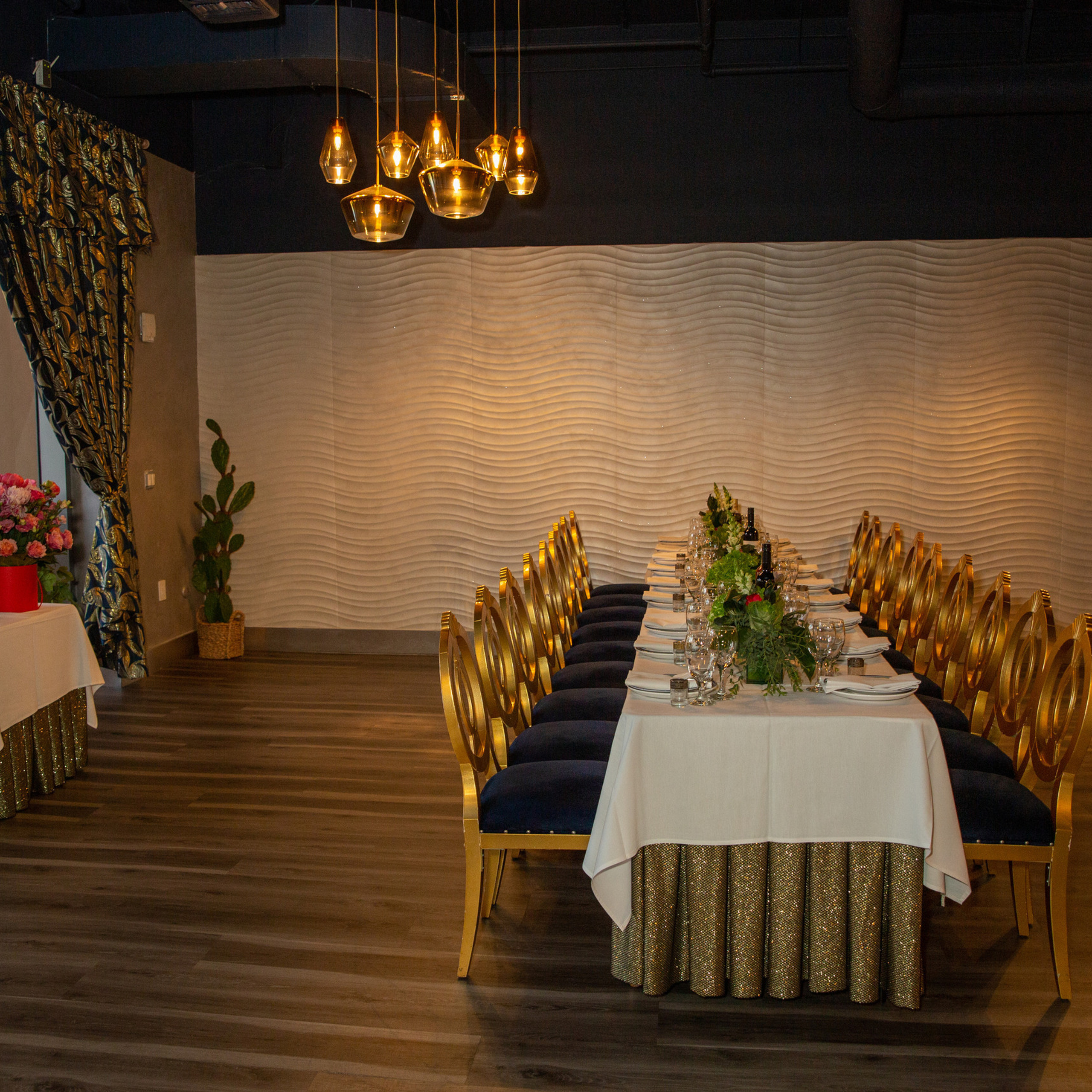 Reviews. Elena Kukhareva