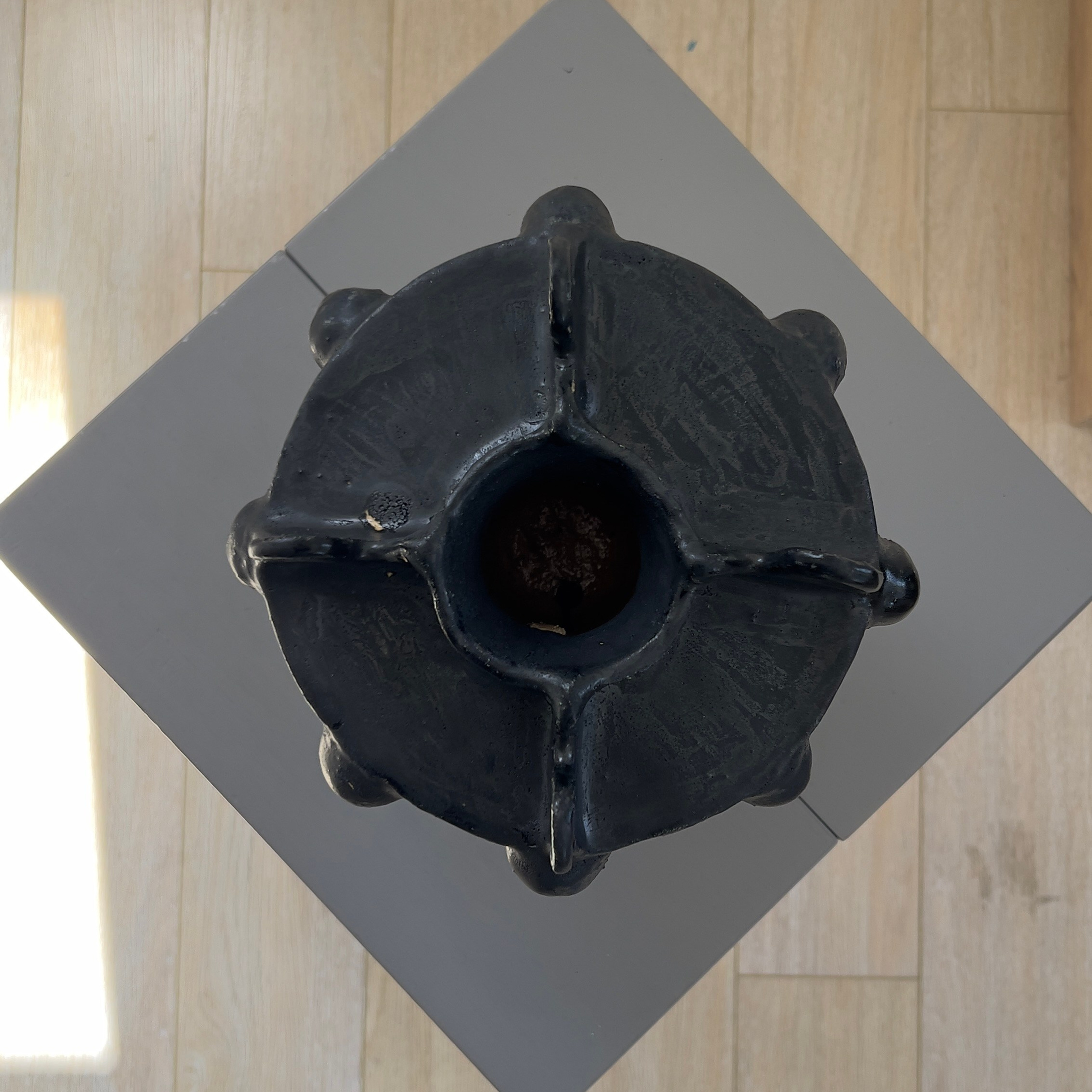 Dark bloom. ReefCeramics, based in Nicosia, is a creative hub where handcrafted ce