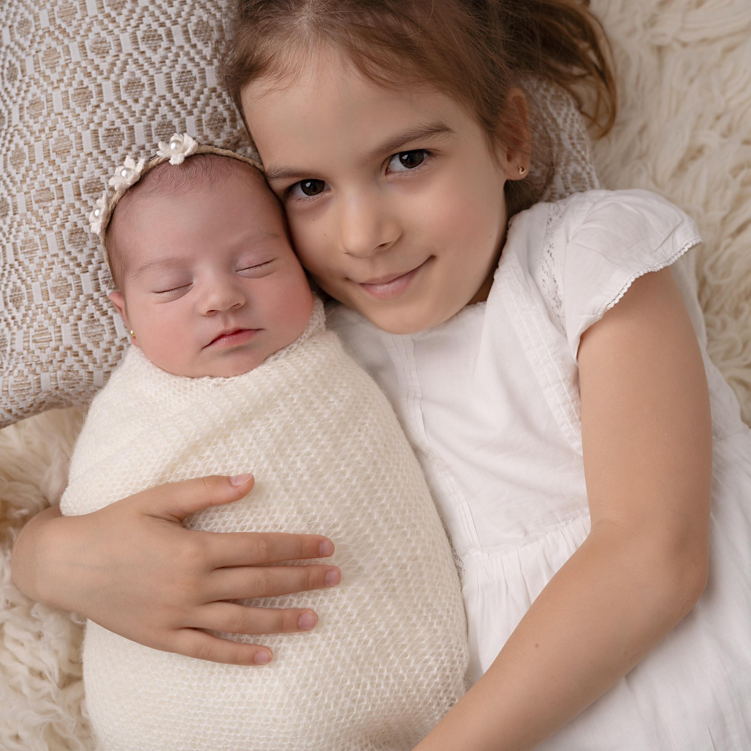 Recenzii. Fotograf maternitate, nou-născuți și familie în Cluj-Napoca | Roxana Rusu